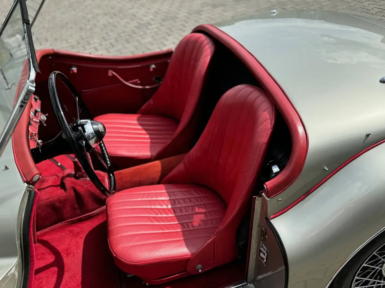 Jaguar XK 120 SE, foto 8