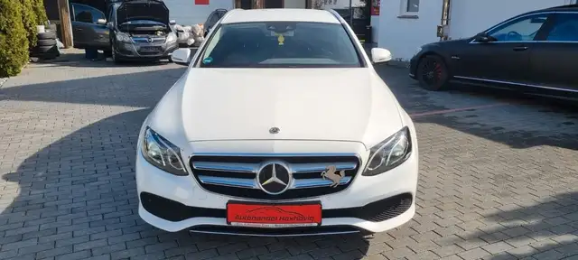 Mercedes-Benz E 200 E T-Modell E 200 d