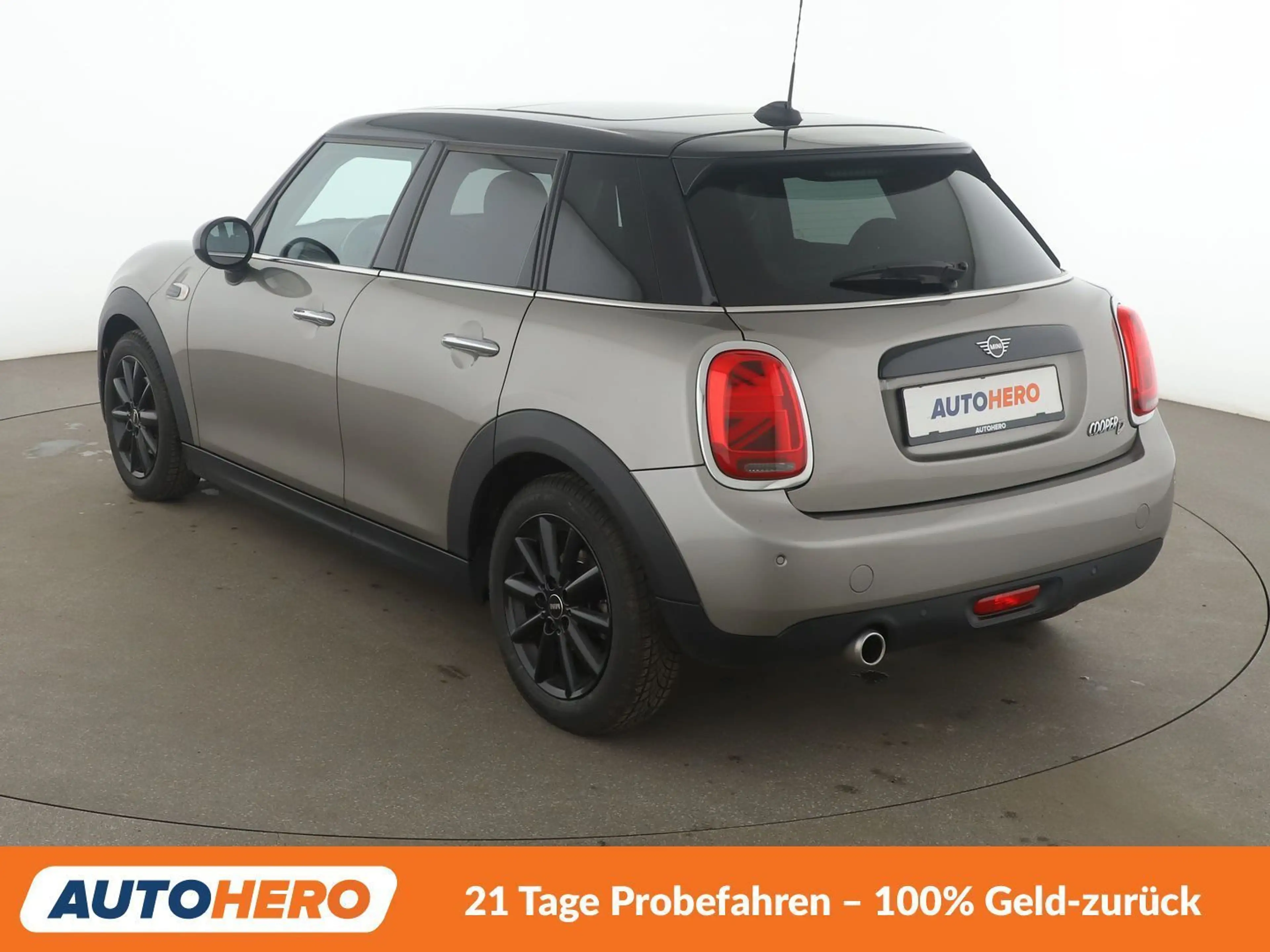 MINI Cooper D Cooper D *LED*TEMPO*PANO*PDC*SHZ* — photo 4