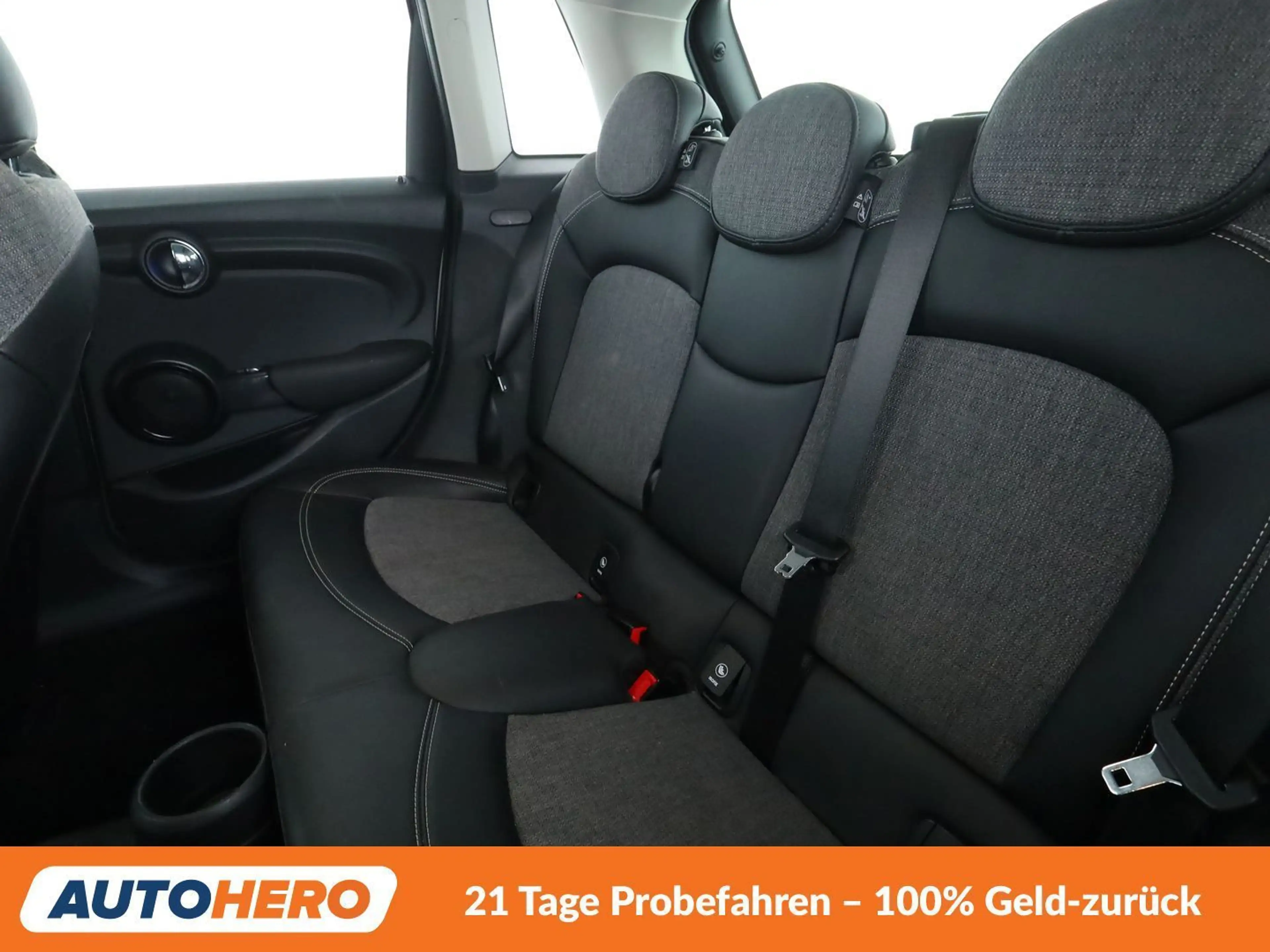 MINI Cooper D Cooper D *LED*TEMPO*PANO*PDC*SHZ* — photo 14
