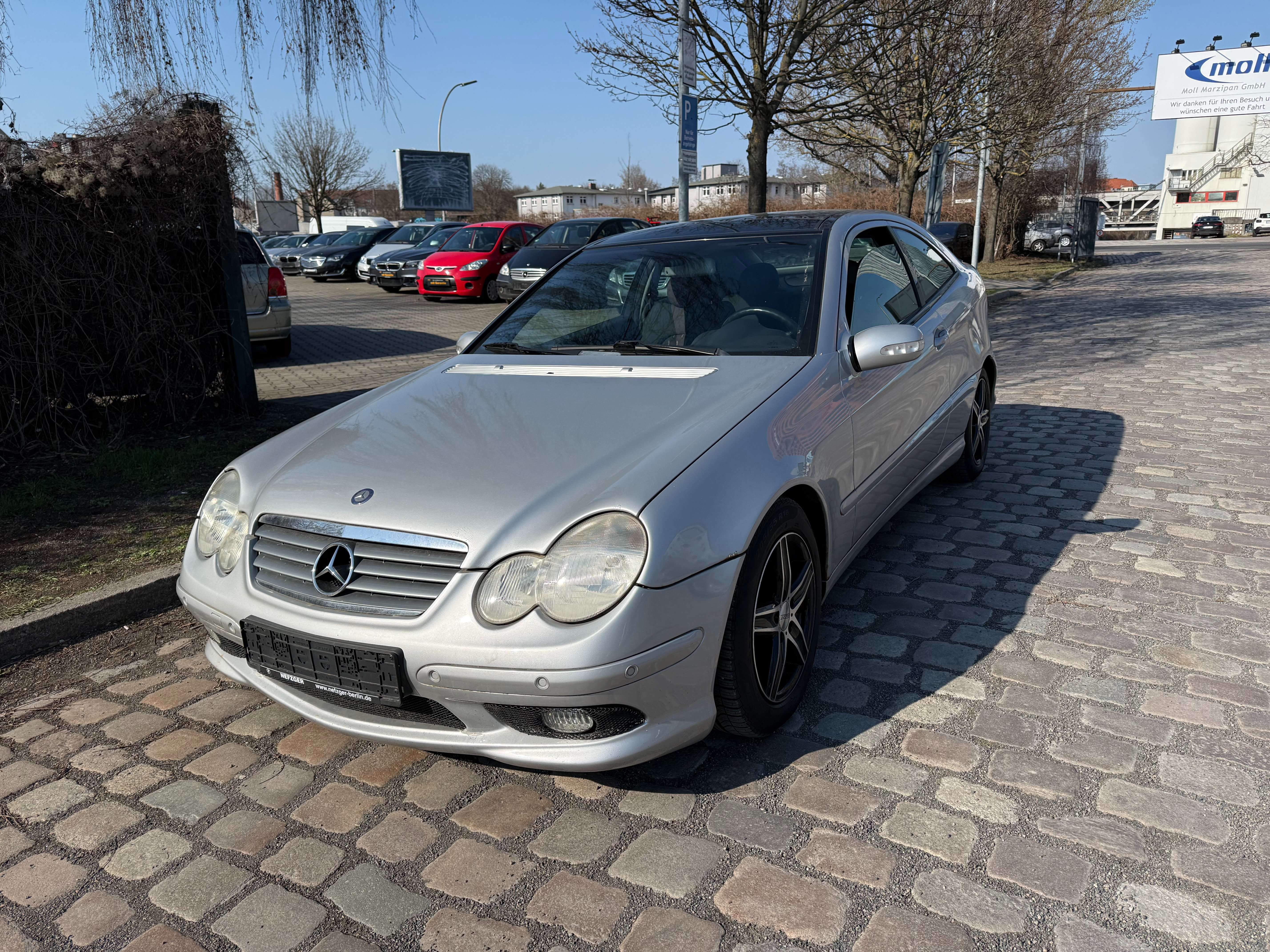 Használt Mercedes Benz C-Class 230