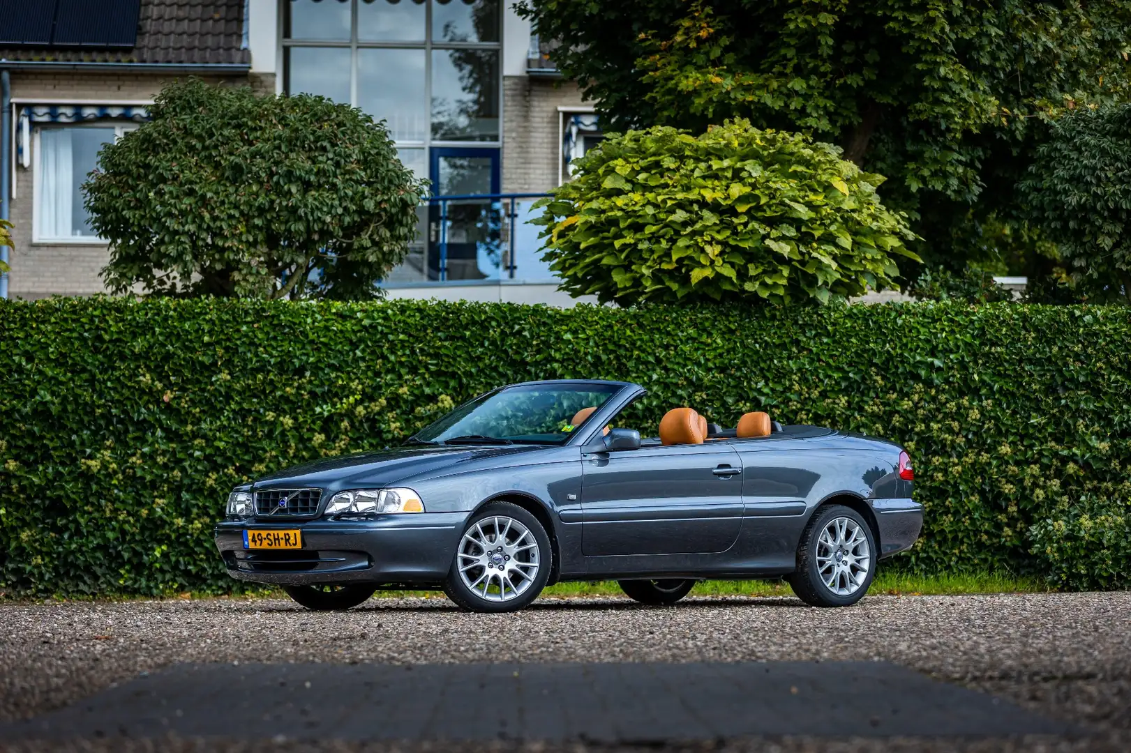 Volvo C70 2.0 T Tourer A. Sun Grijs - 1