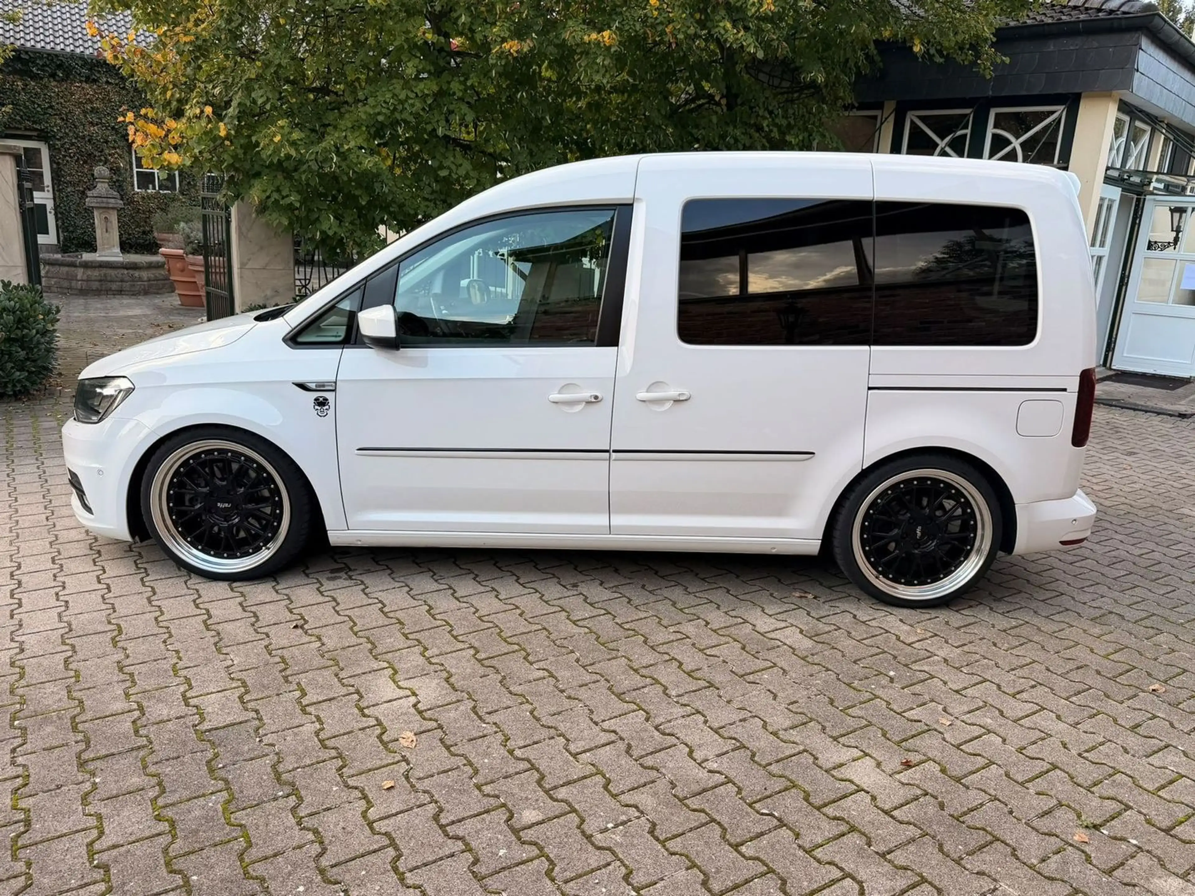 Volkswagen Caddy Highline BMT Sound Modul 19 Zoll Kamera — photo 3