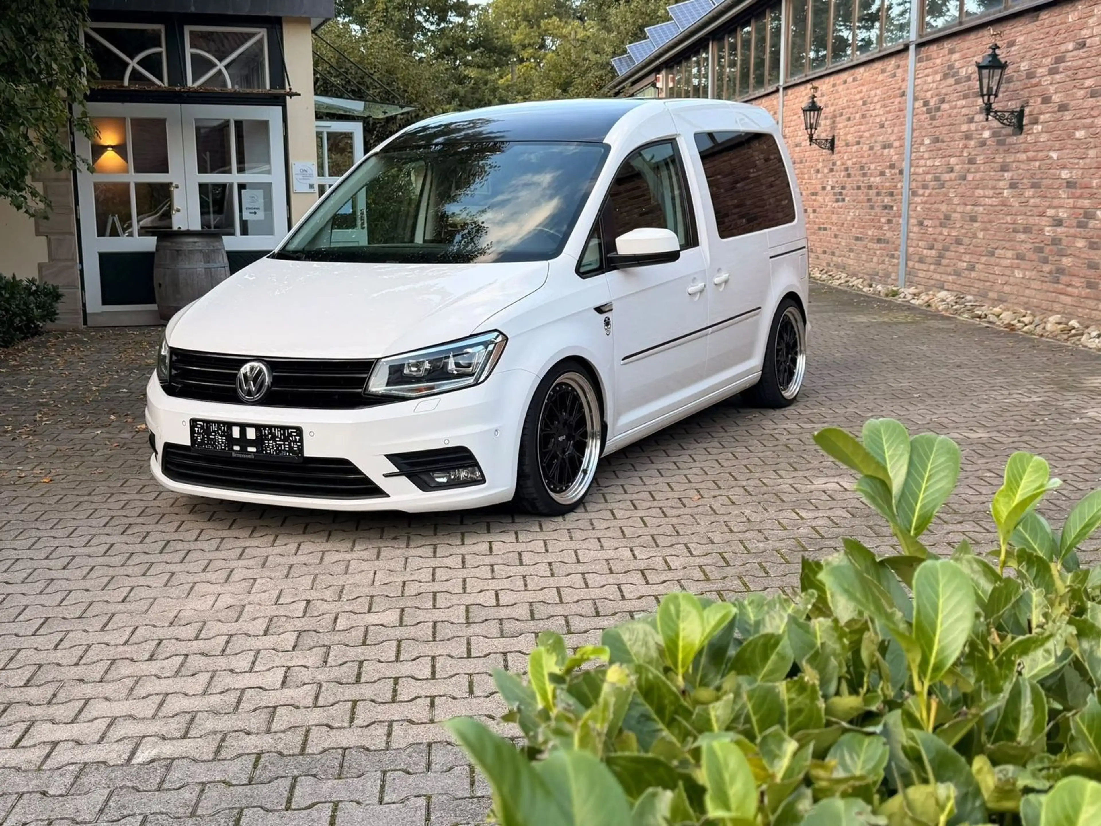 Volkswagen Caddy Highline BMT Sound Modul 19 Zoll Kamera