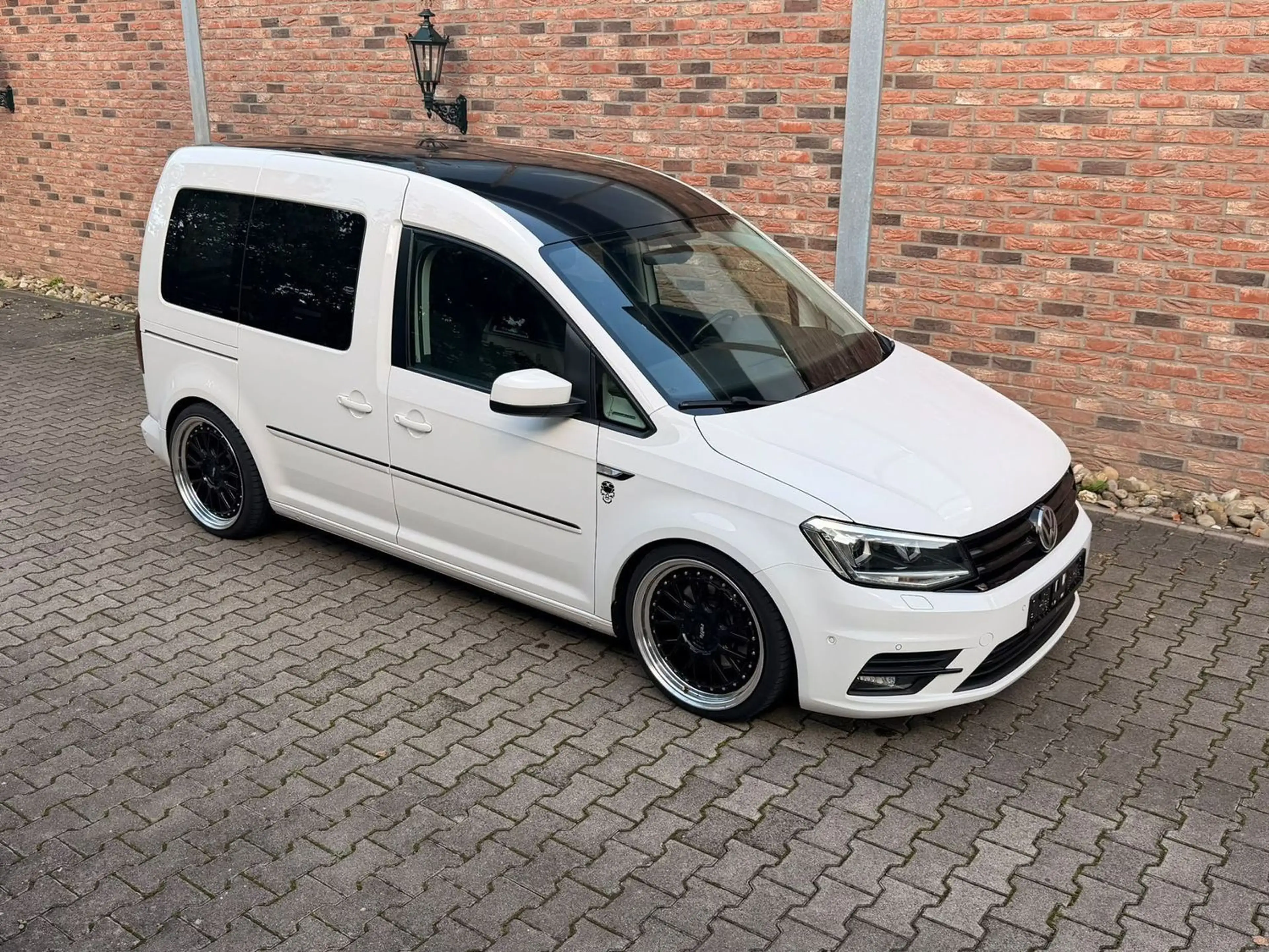 Volkswagen Caddy Highline BMT Sound Modul 19 Zoll Kamera — photo 14