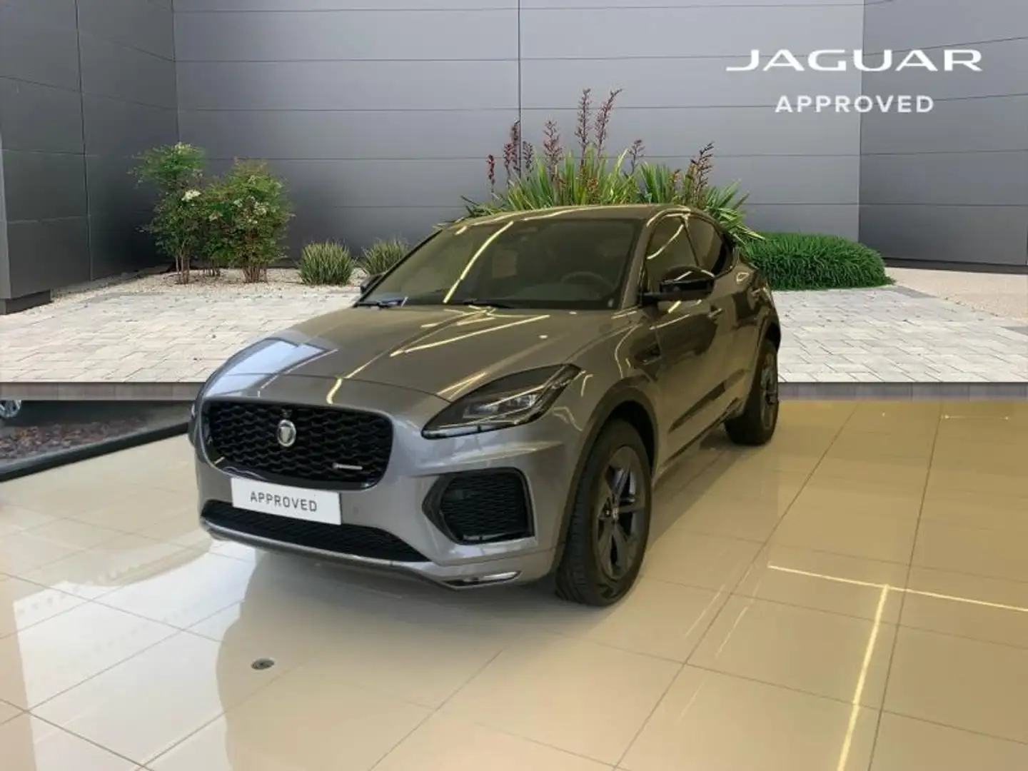 Jaguar E-Pace P300e PHEV 309ch R-Dynamic SE - 1