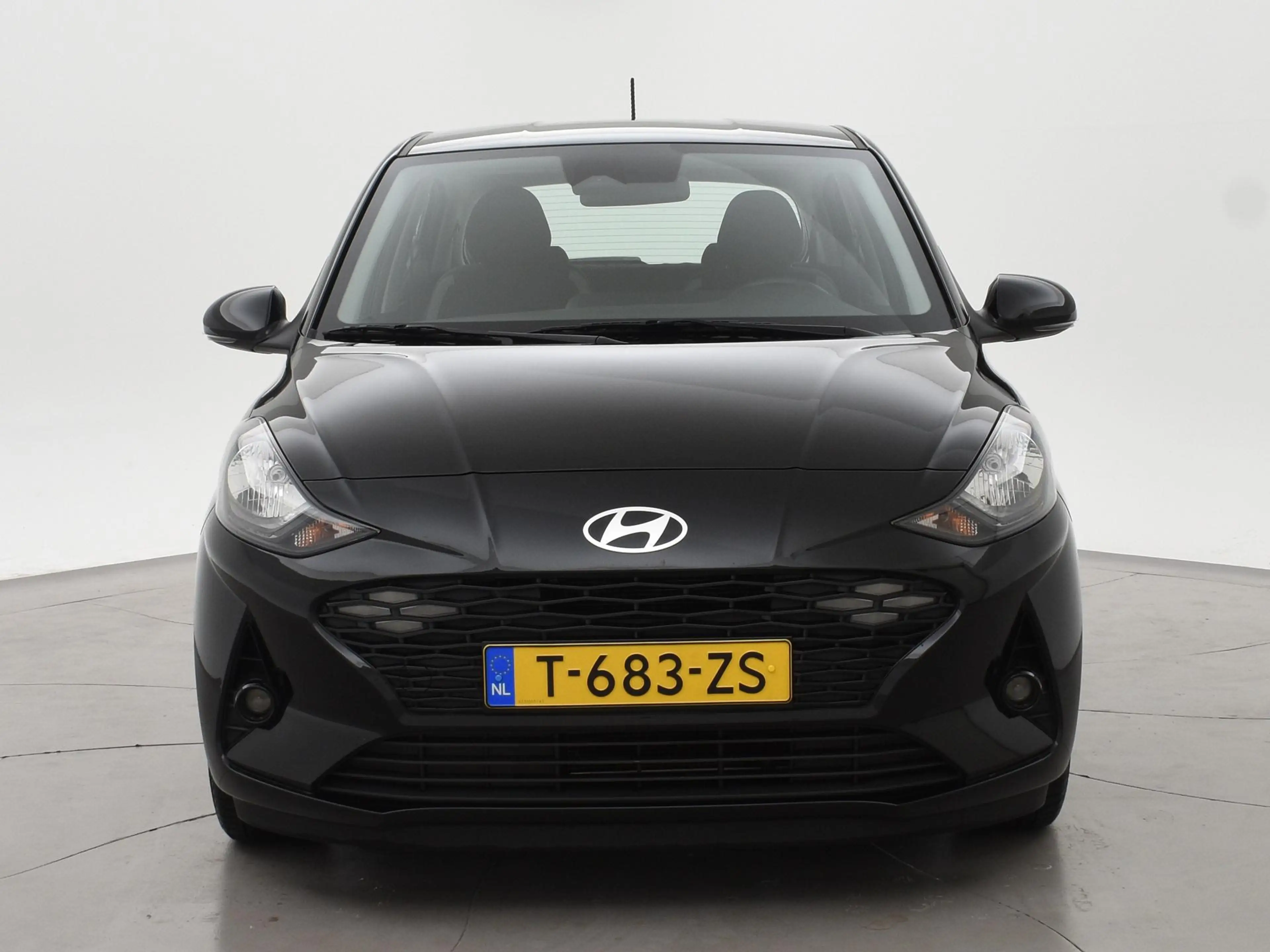 Hyundai i10 1.0 COMFORT + APPLE CARPLAY | DAB | AIRCO | DIGITA — photo 8
