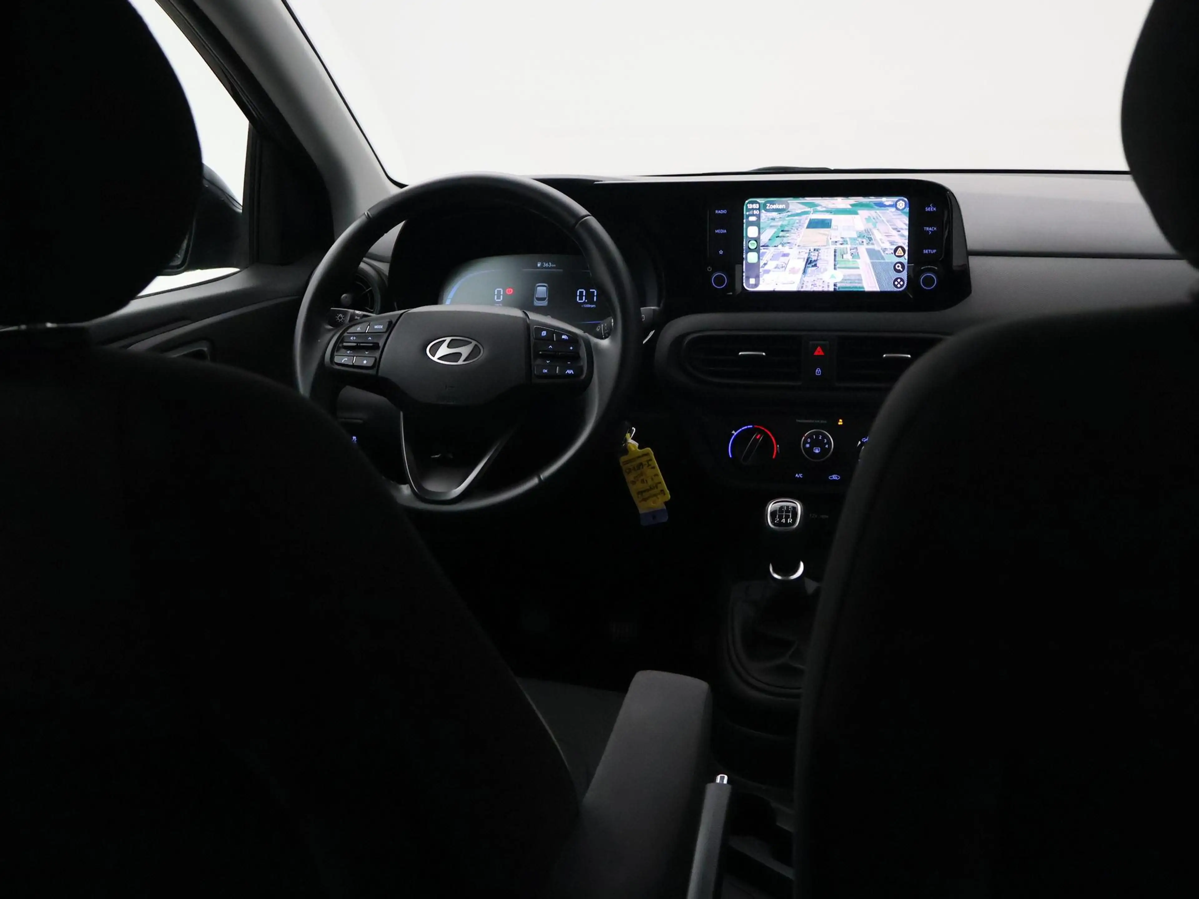Hyundai i10 1.0 COMFORT + APPLE CARPLAY | DAB | AIRCO | DIGITA — photo 19