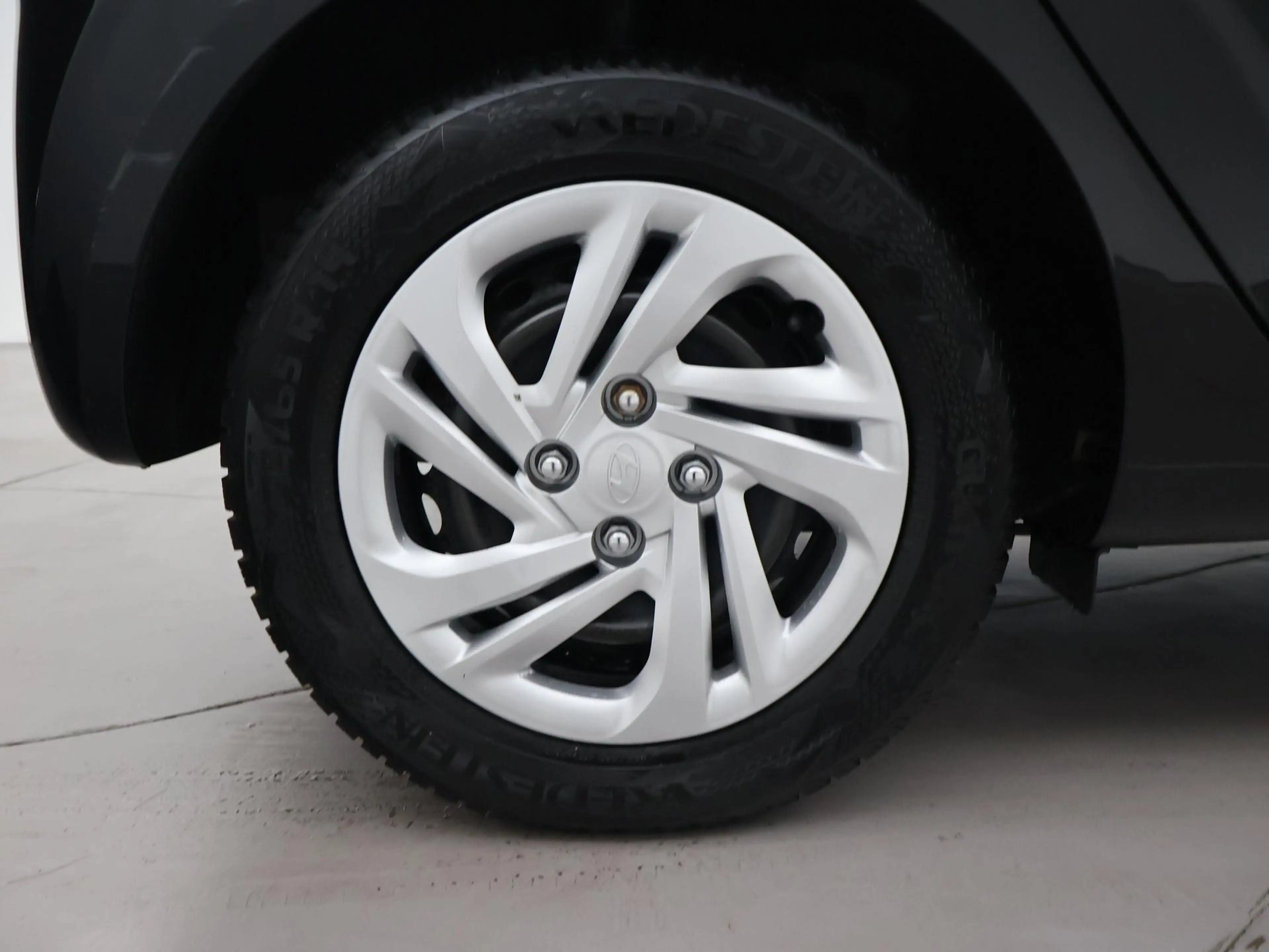 Hyundai i10 1.0 COMFORT + APPLE CARPLAY | DAB | AIRCO | DIGITA — photo 13
