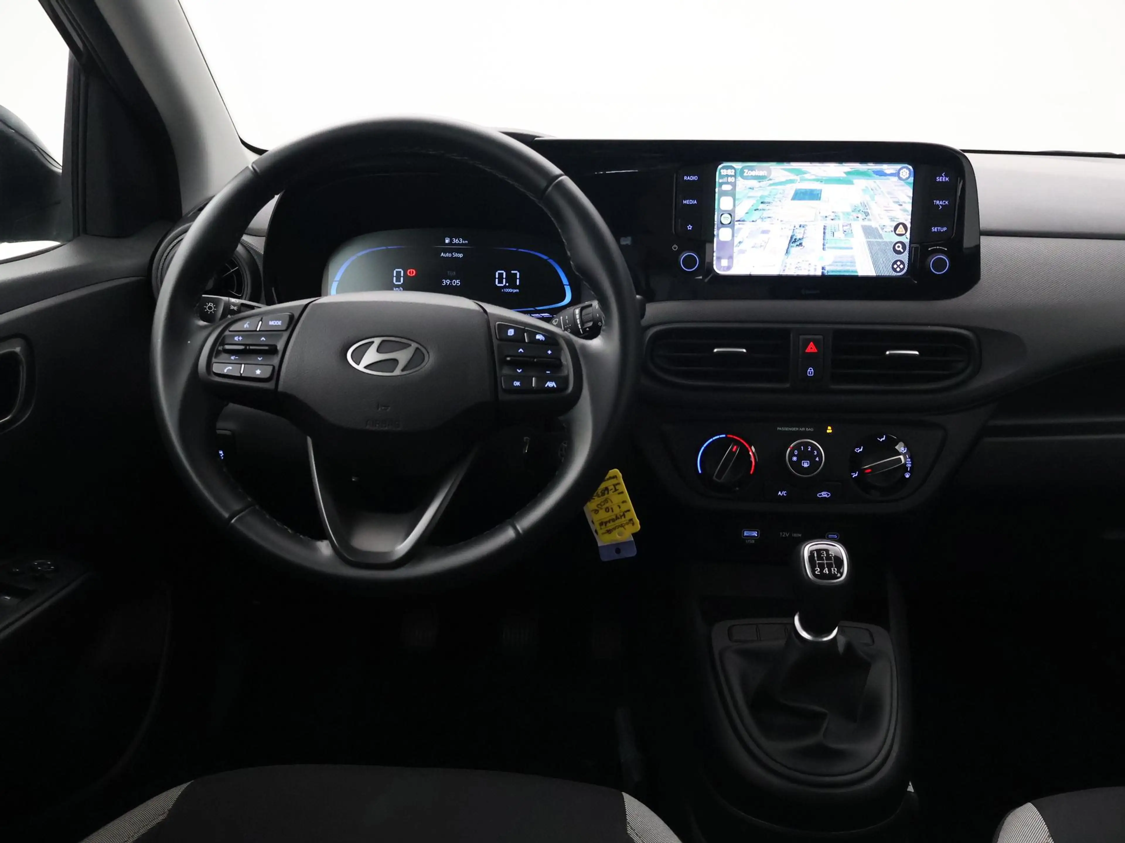 Hyundai i10 1.0 COMFORT + APPLE CARPLAY | DAB | AIRCO | DIGITA — photo 3