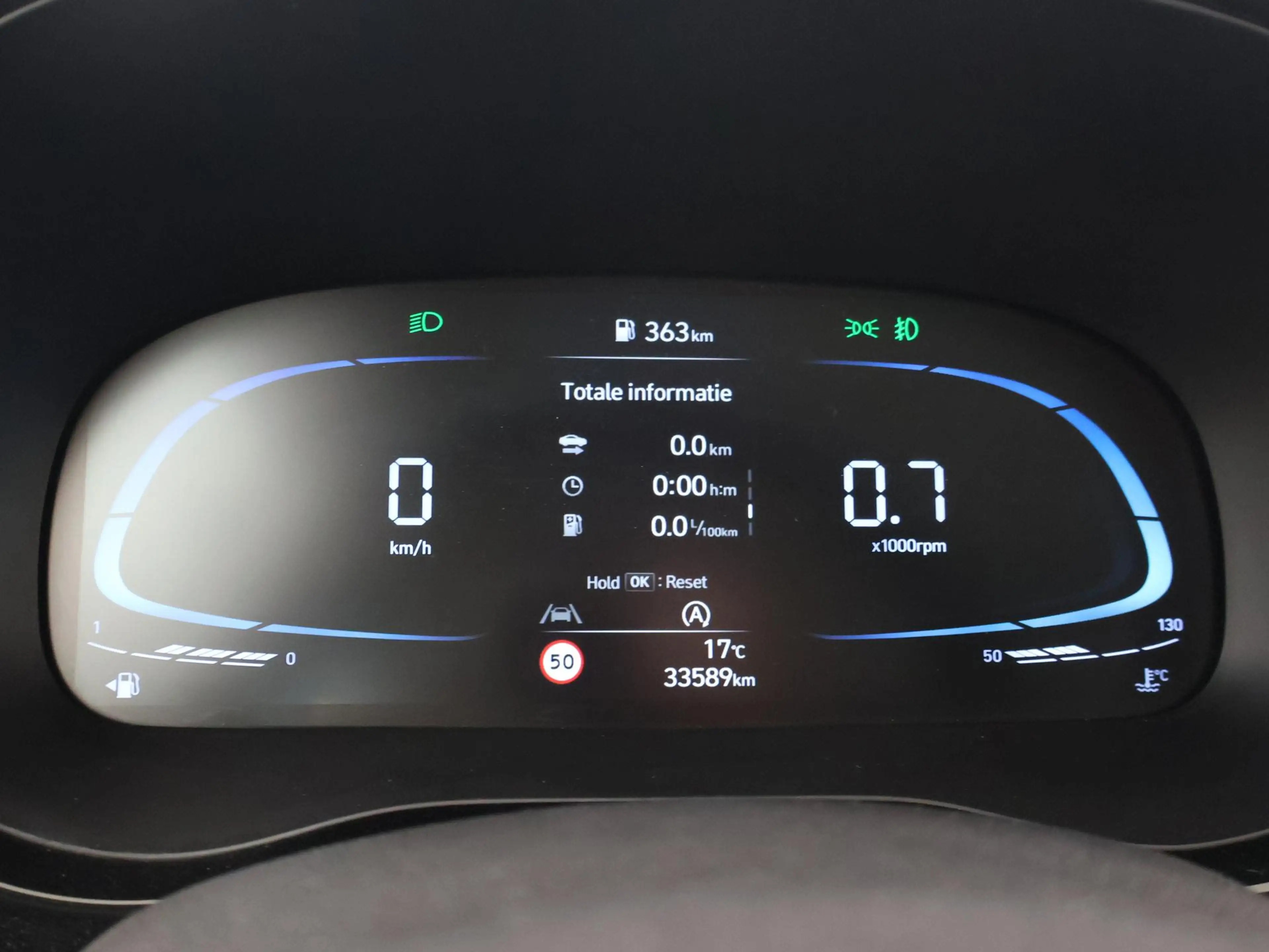 Hyundai i10 1.0 COMFORT + APPLE CARPLAY | DAB | AIRCO | DIGITA — photo 27