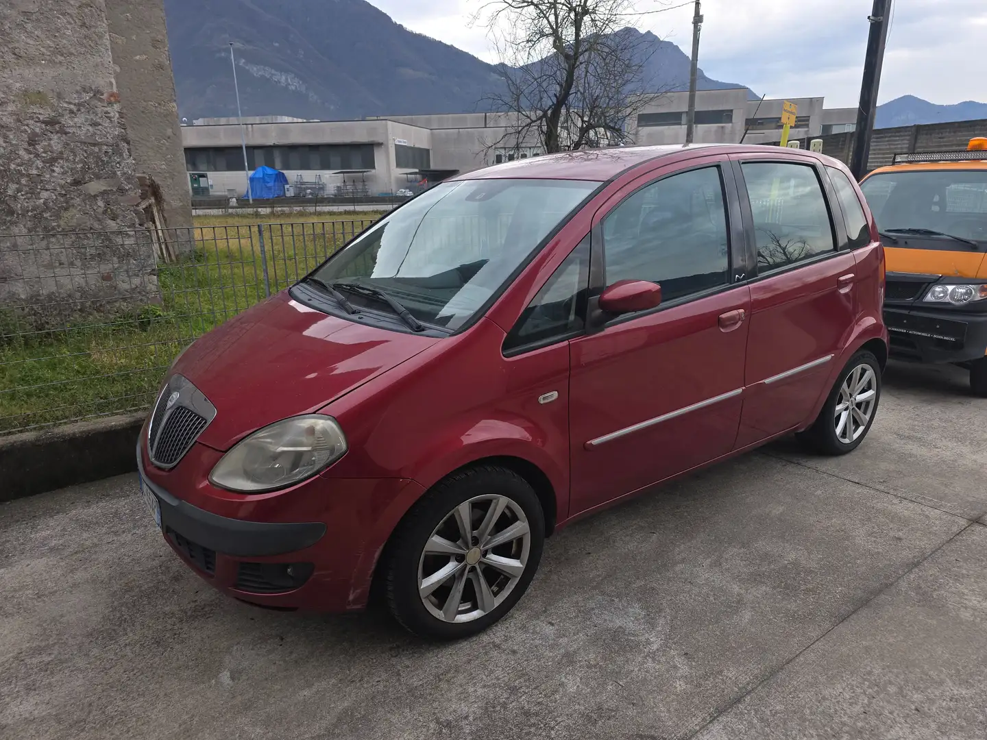 Lancia MUSA Musa 1.3 mjt Platino 90cv Rojo - 1