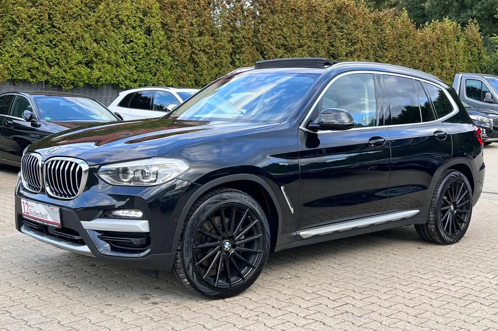 BMW X3 xDrive30d xLine-PANODACH-LEDER-ACC-KEYLESS GO Schwarz - 2