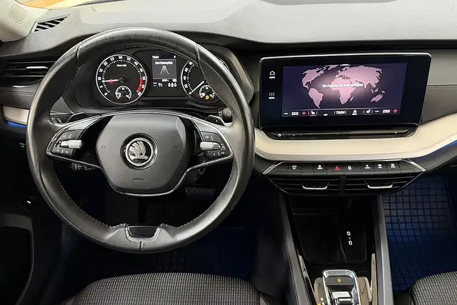 Skoda Octavia view 5