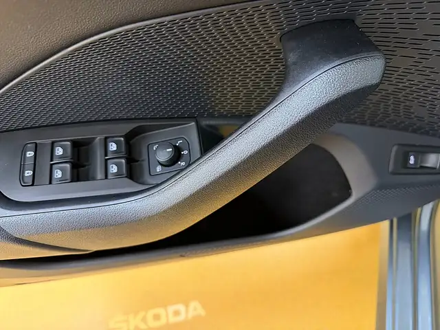 Skoda Octavia view 13