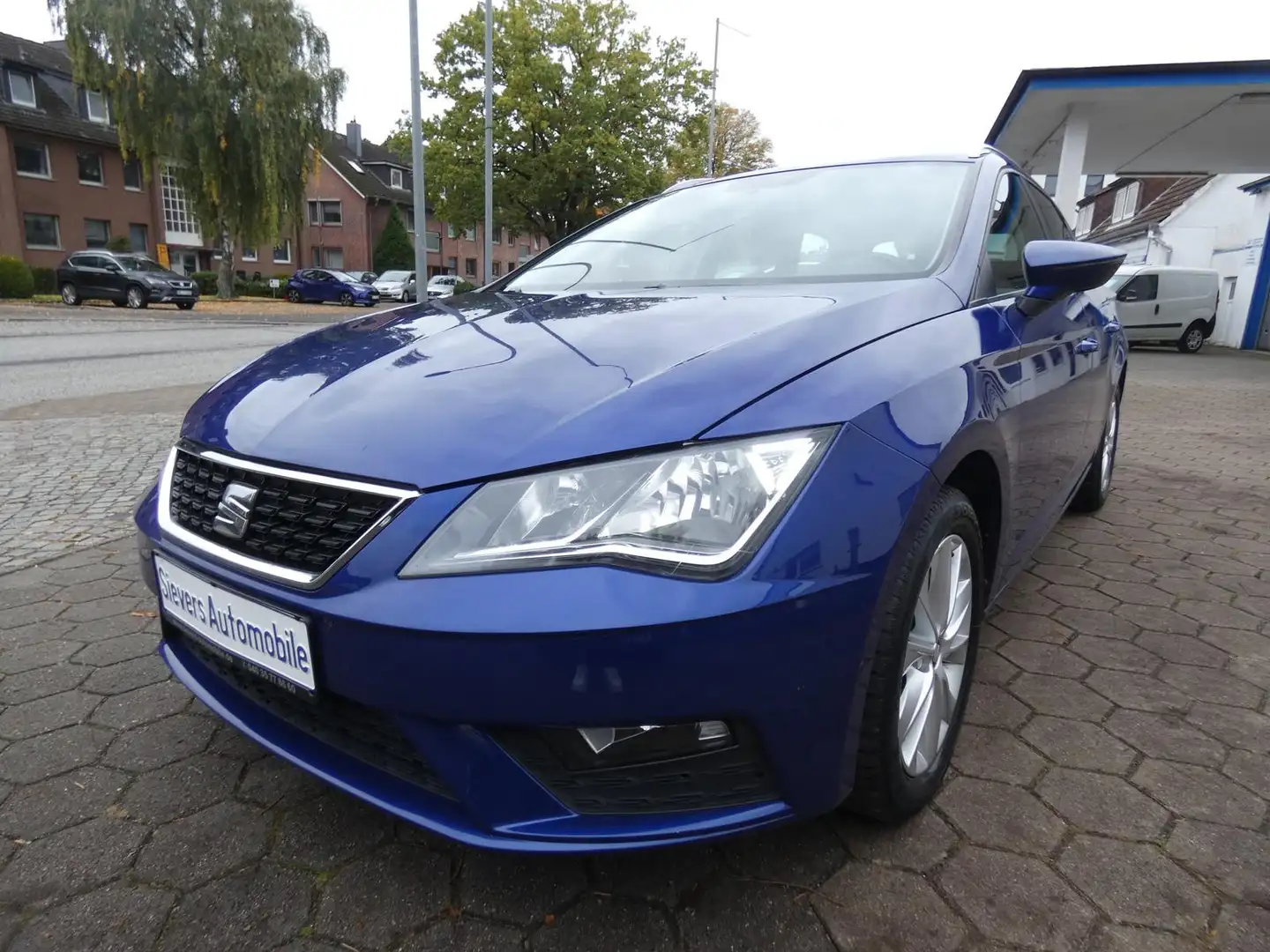 SEAT Leon ST 1,0 TSI Style Klima Tempomat LED Allwetterreife Blau - 1