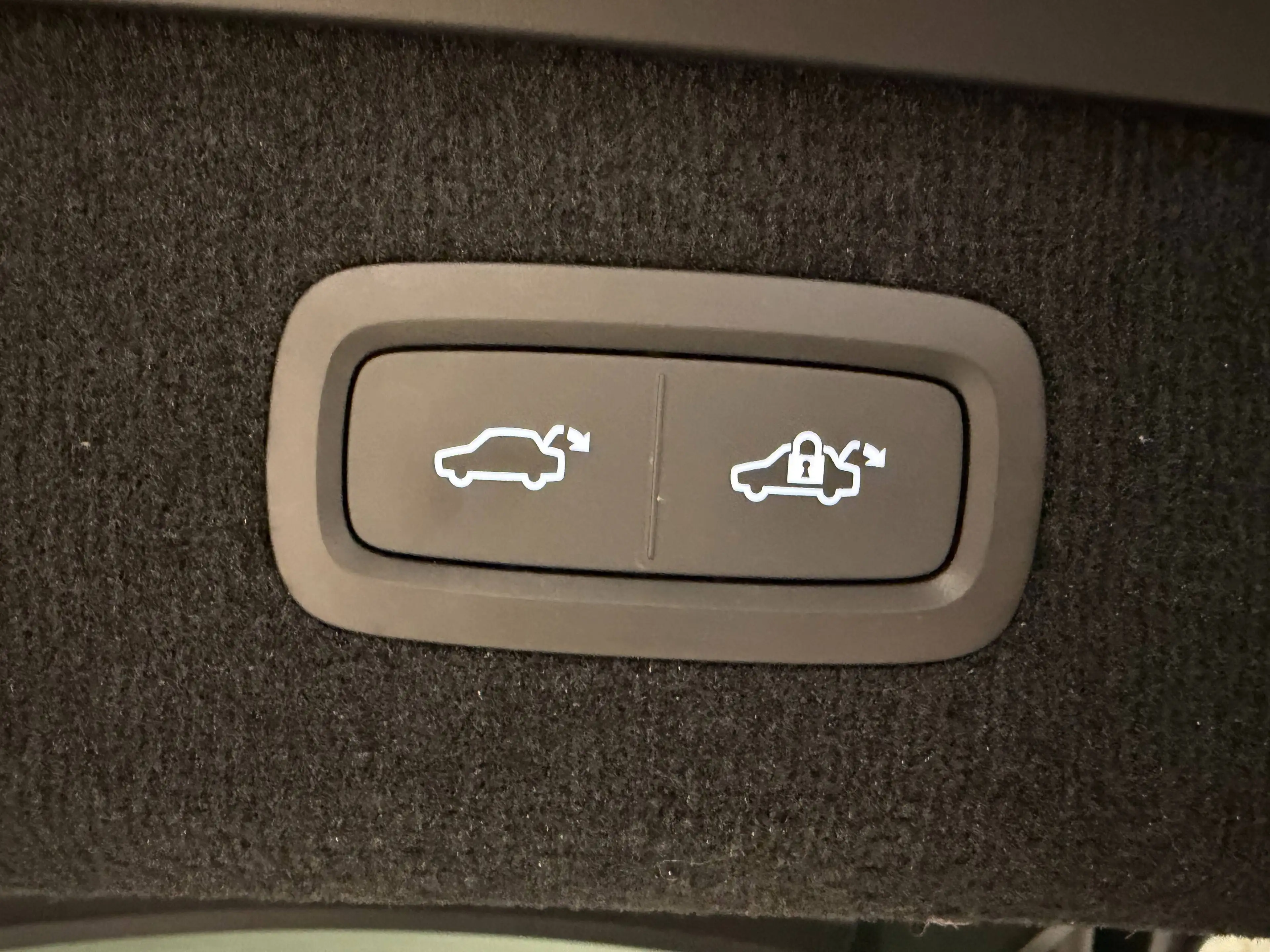 Polestar 3 Polestar 3 Long Range SM + PILOT+ PLUS PACK — photo 13