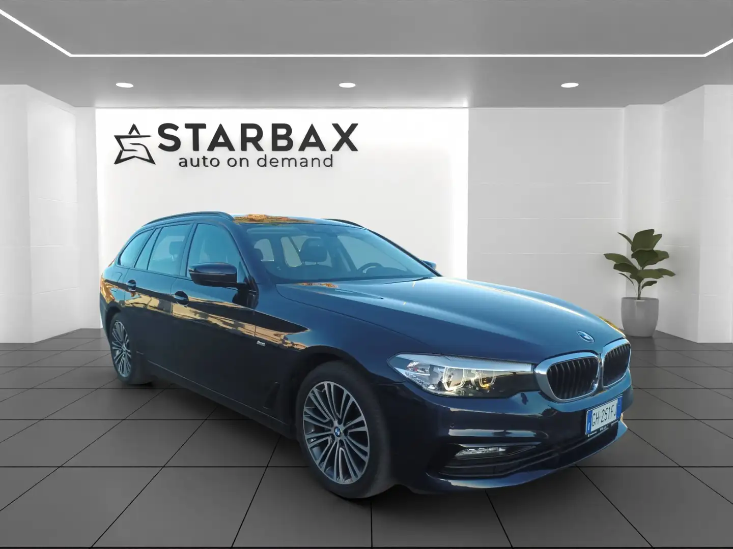 BMW 520 520d Touring Sport Blu/Azzurro - 1