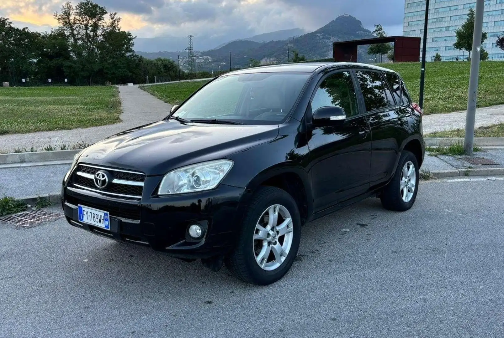 Toyota RAV 4 2.2 Diesel - 150 CV - 2
