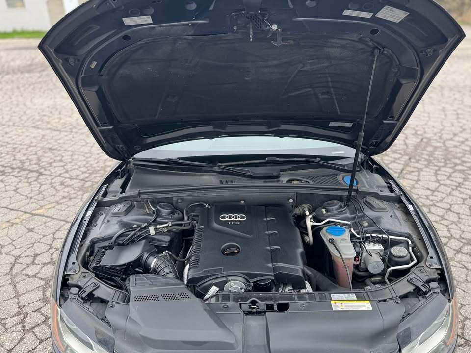 2012 Audi A5 2dr Cabriolet Auto 2.0L Premium Plus thumb 9