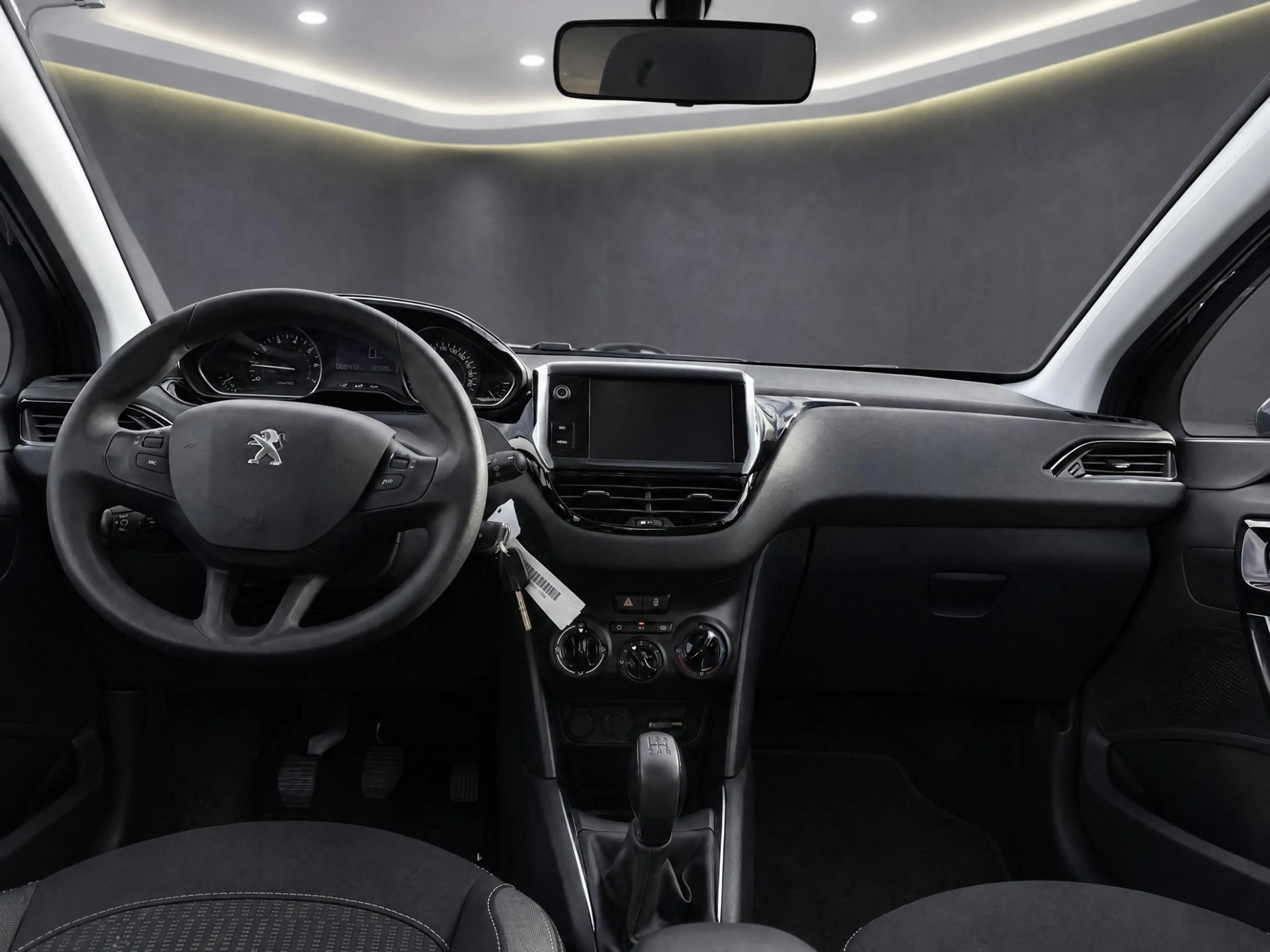 Peugeot 208 1.2 PureTech Blue Lion met Led !!! Airco !!! Cruis — photo 12