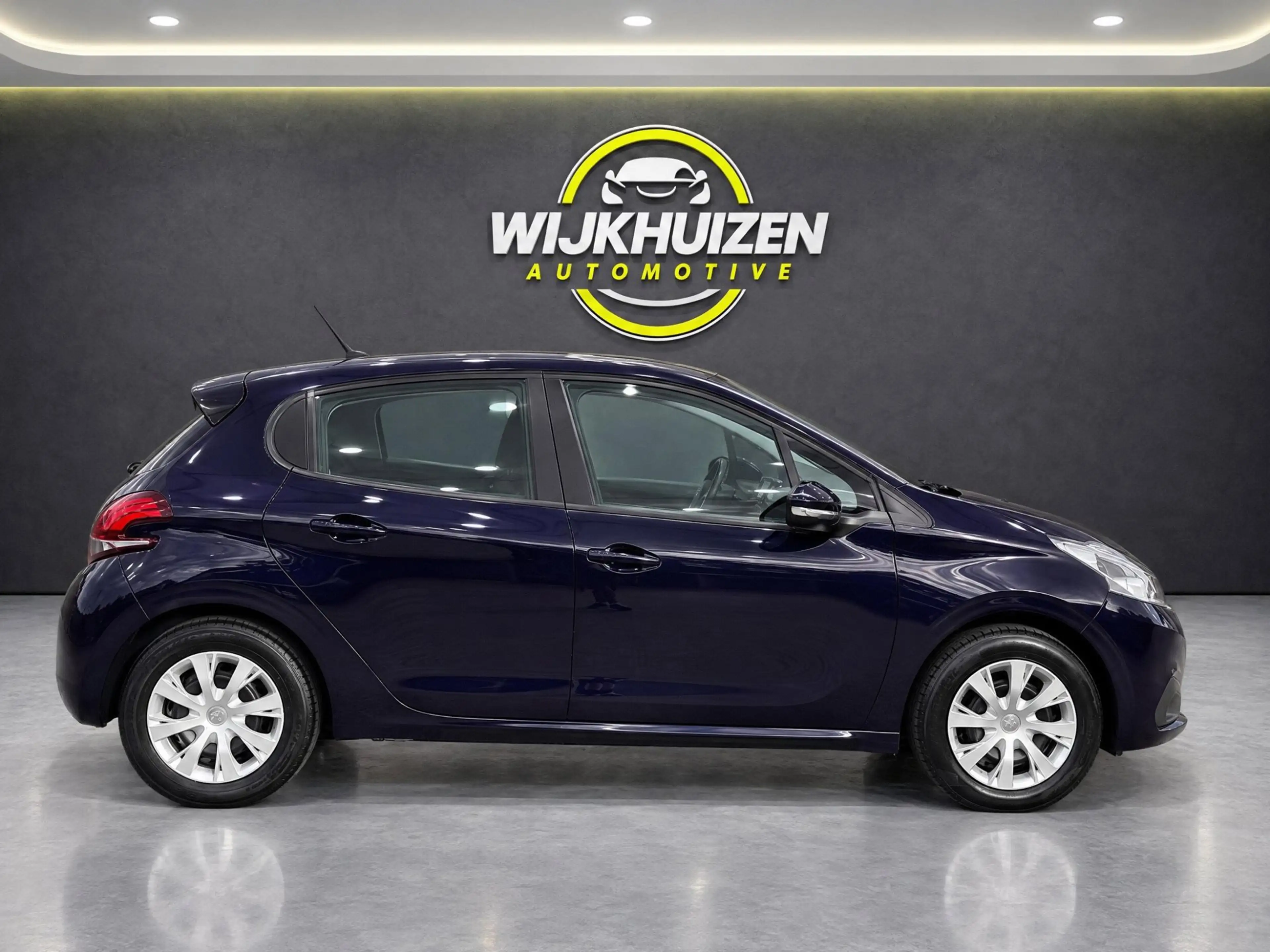 Peugeot 208 1.2 PureTech Blue Lion met Led !!! Airco !!! Cruis — photo 3