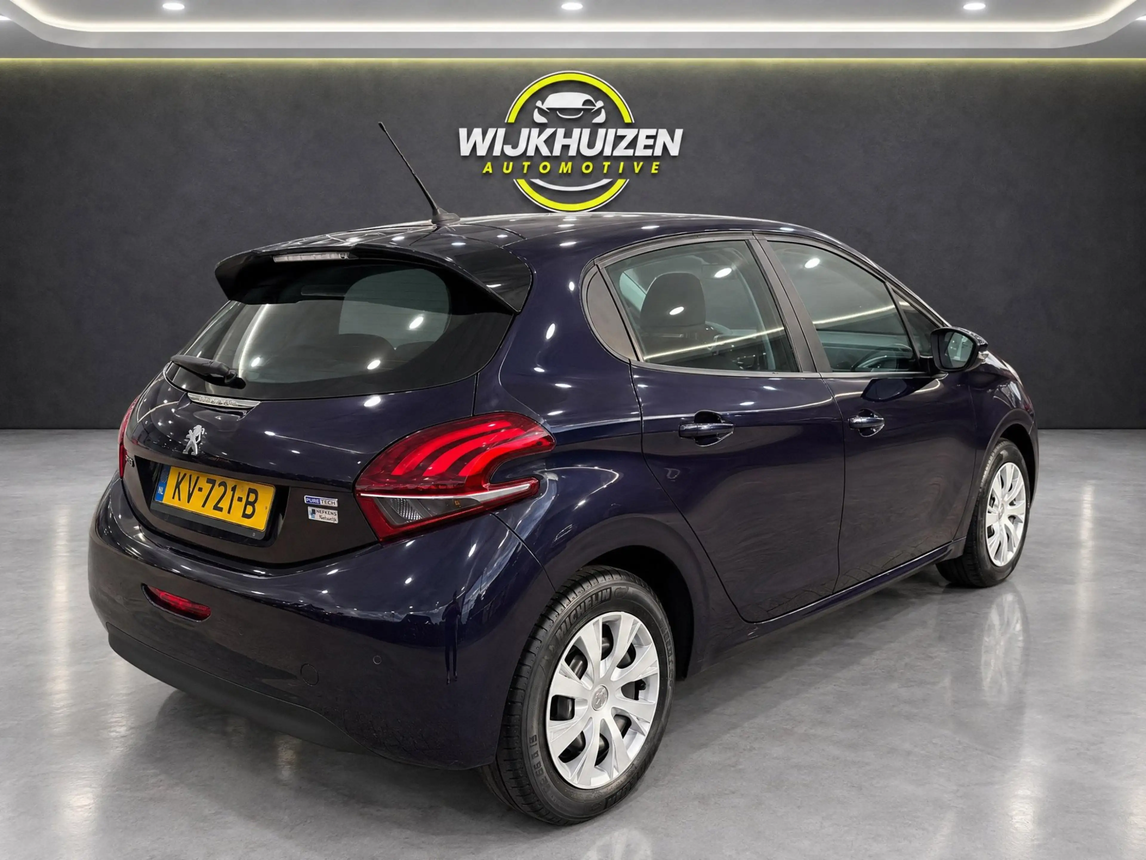 Peugeot 208 1.2 PureTech Blue Lion met Led !!! Airco !!! Cruis — photo 4