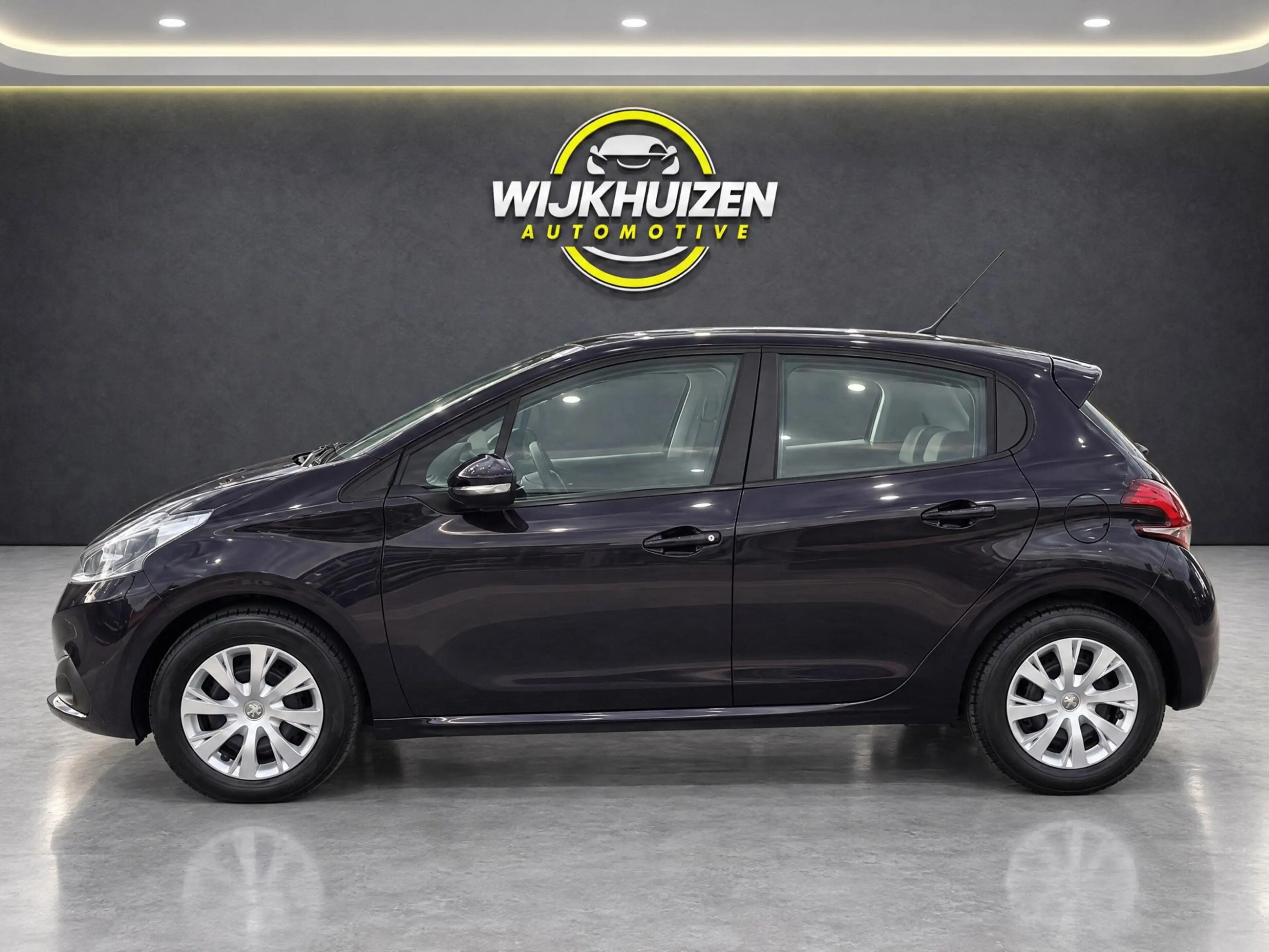 Peugeot 208 1.2 PureTech Blue Lion met Led !!! Airco !!! Cruis — photo 7