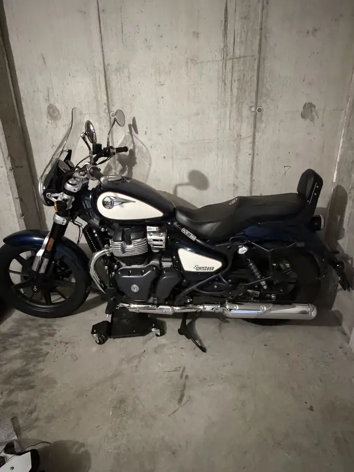 Royal Enfield Super Meteor 650