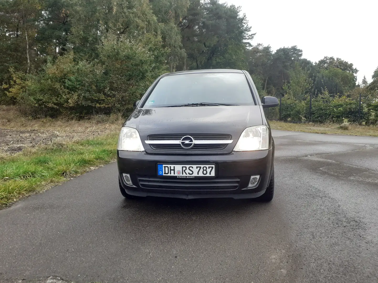 Opel Meriva Meriva 1.6 16 V Edition TÜV neu Schwarz - 2