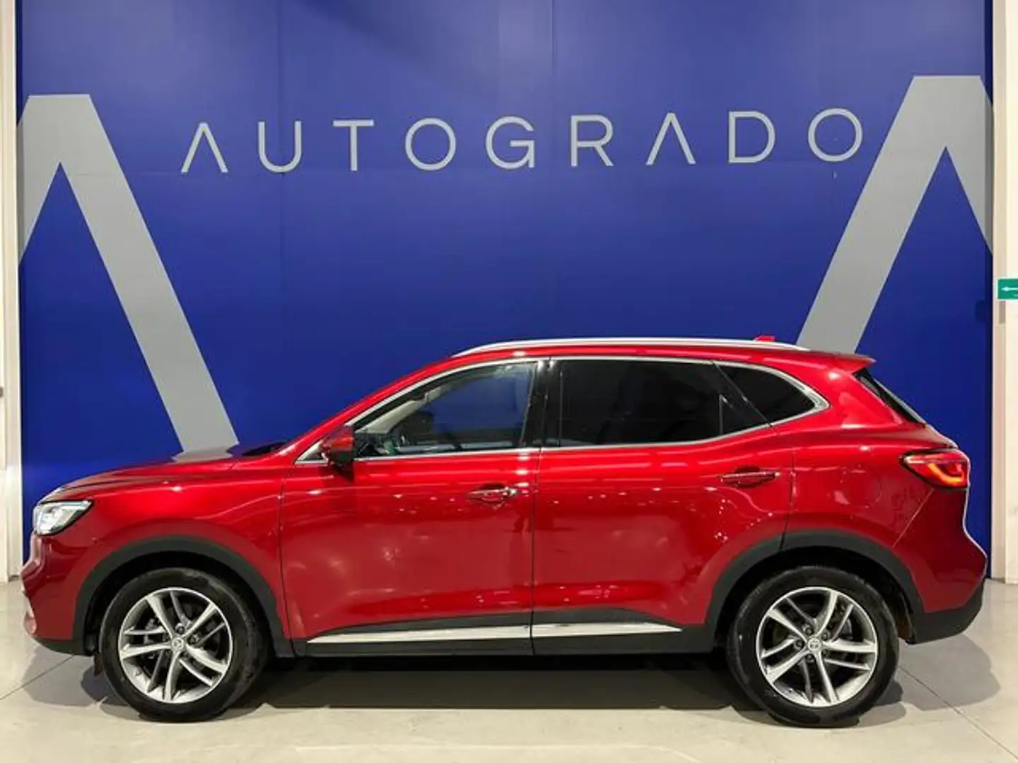 MG HS 1.5 T-GDI Luxury Rosso - 2