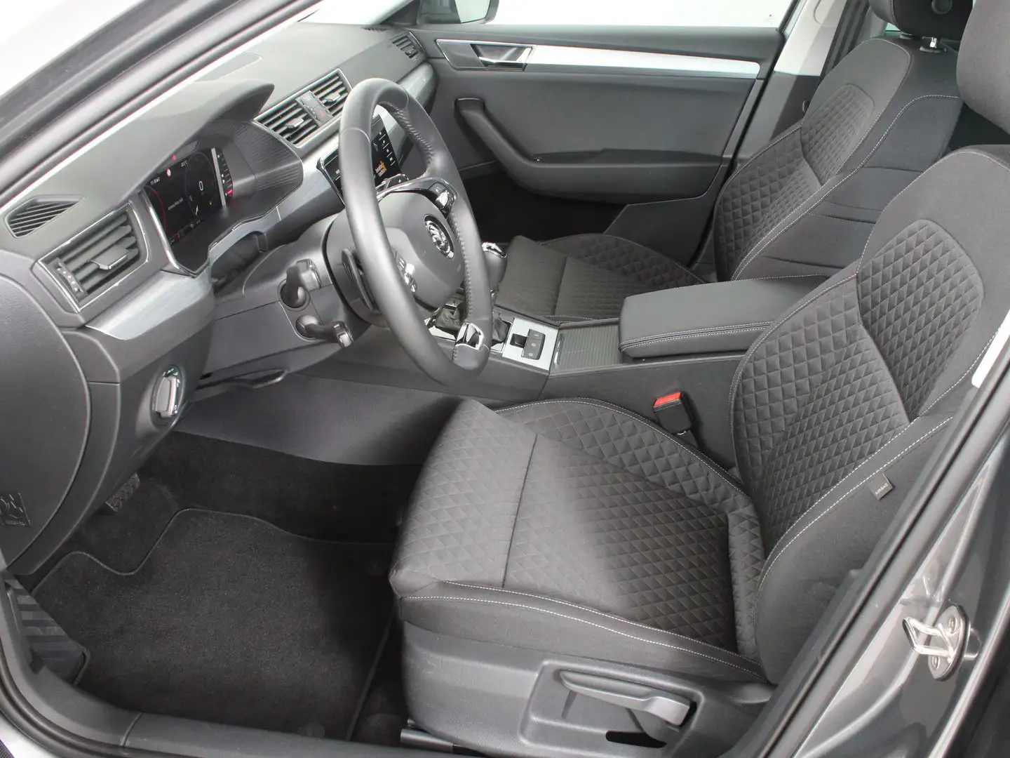 Skoda Superb Ambition TDI DSG Grau - 2