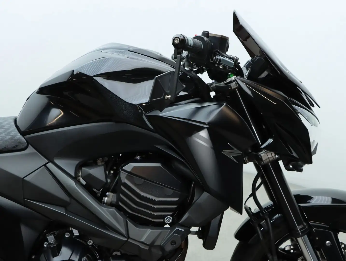 Kawasaki Z 800 ABS| Hurric Auspuff| gepflegter Zustand Noir - 2
