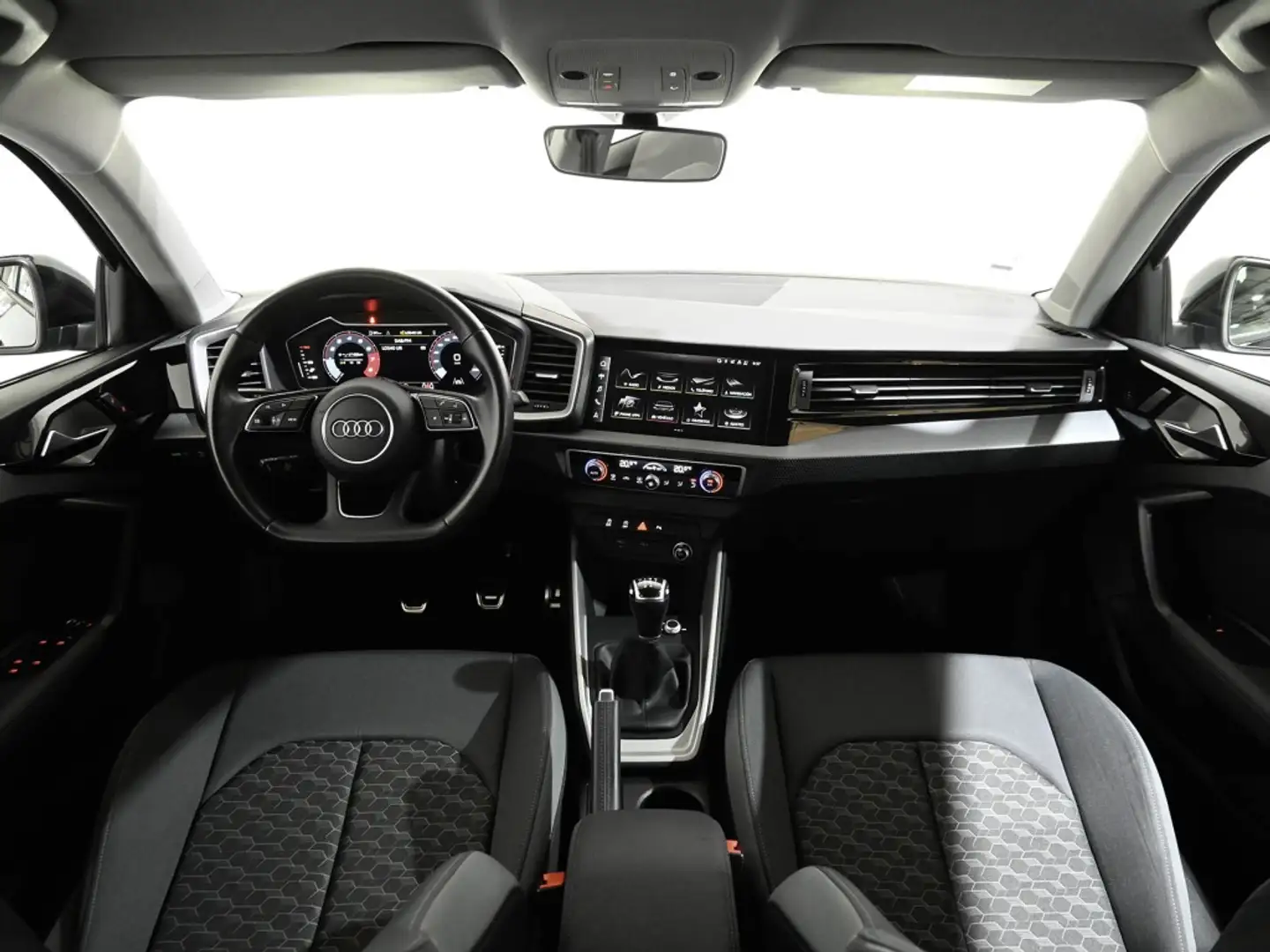 Audi A1 Sportback 25 TFSI Adrenalin Negro - 2