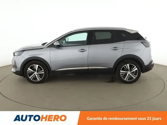 Peugeot 3008 view 3