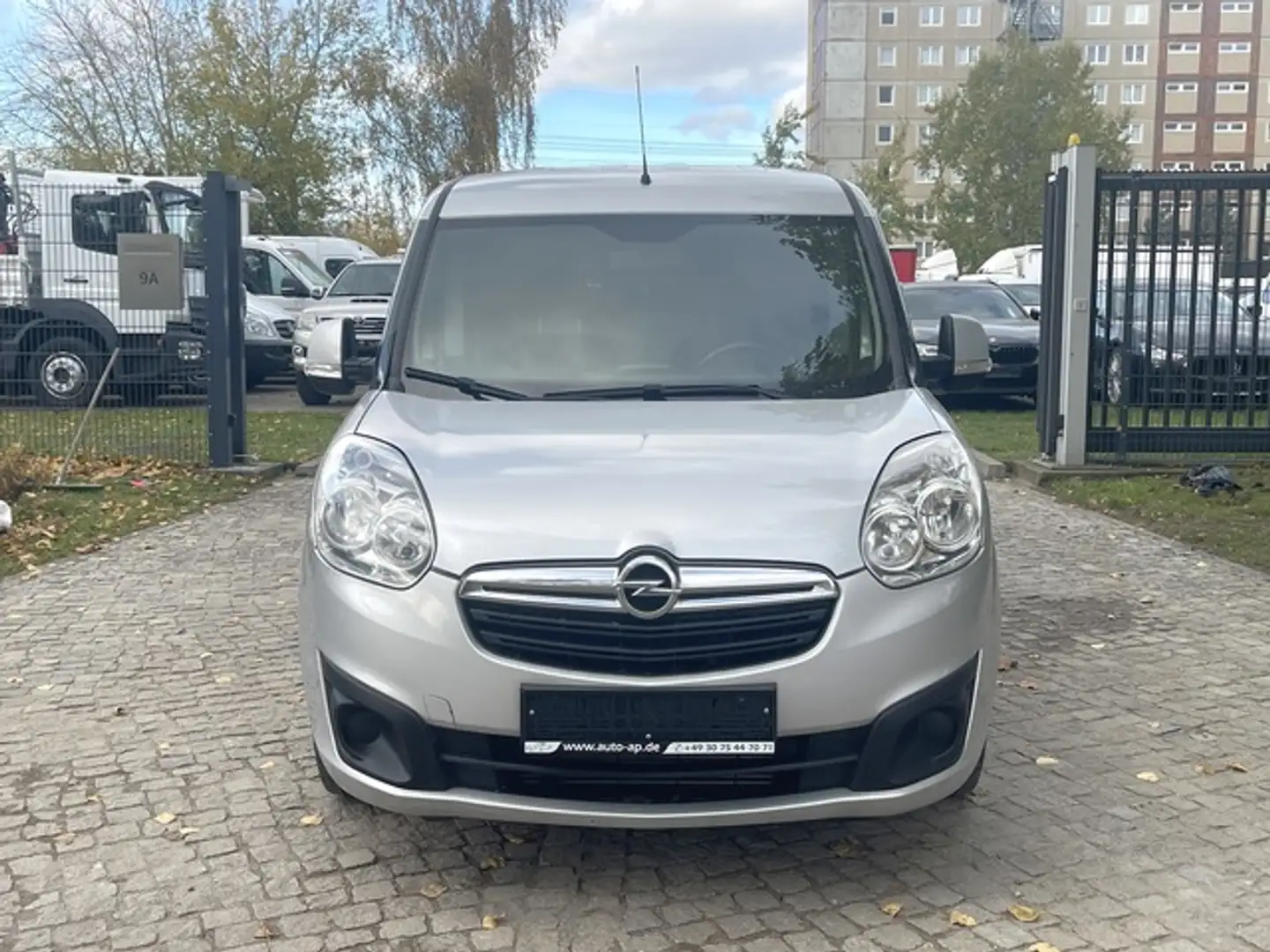Opel Combo 1.6 CDTI  2.5t L1H1 1Hand*Klima* Silber - 2