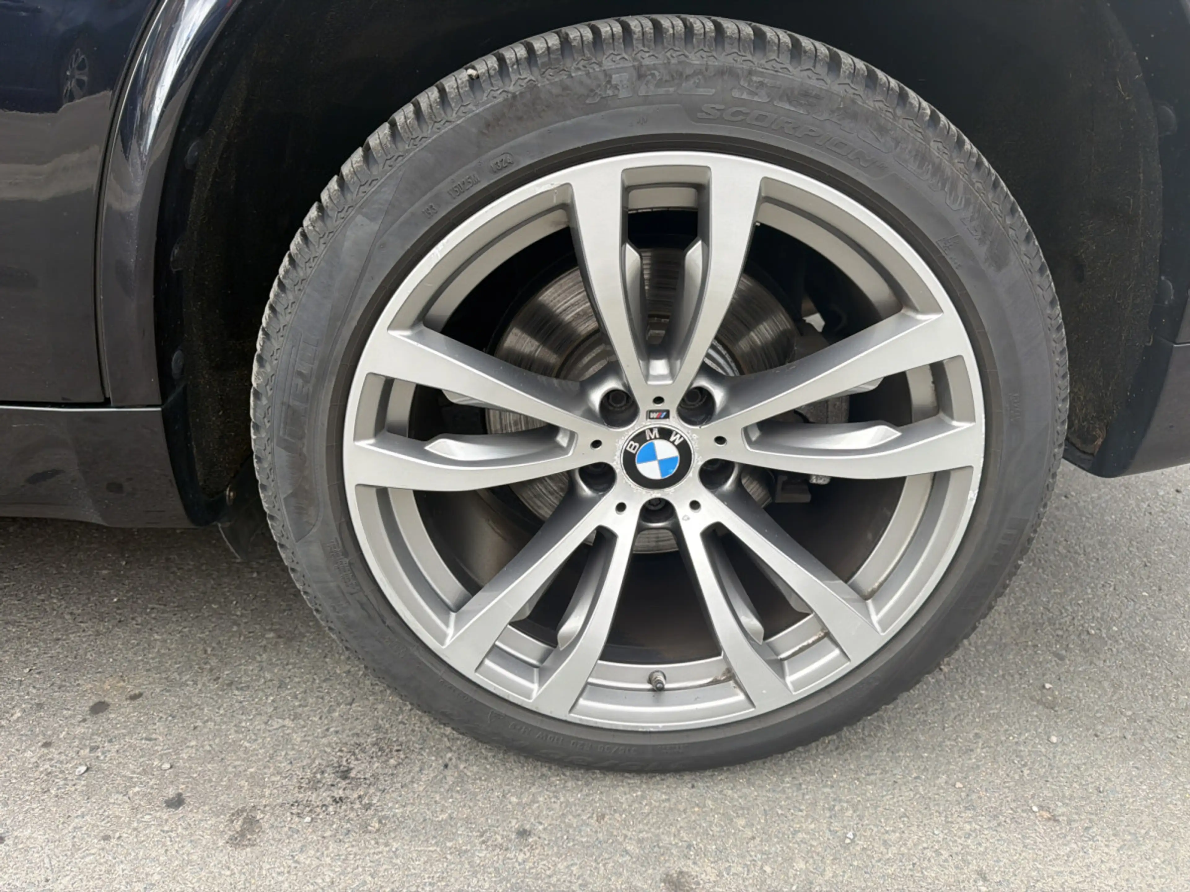 BMW X5 40D XDRIVE 313CV PACK M 7PL — photo 4