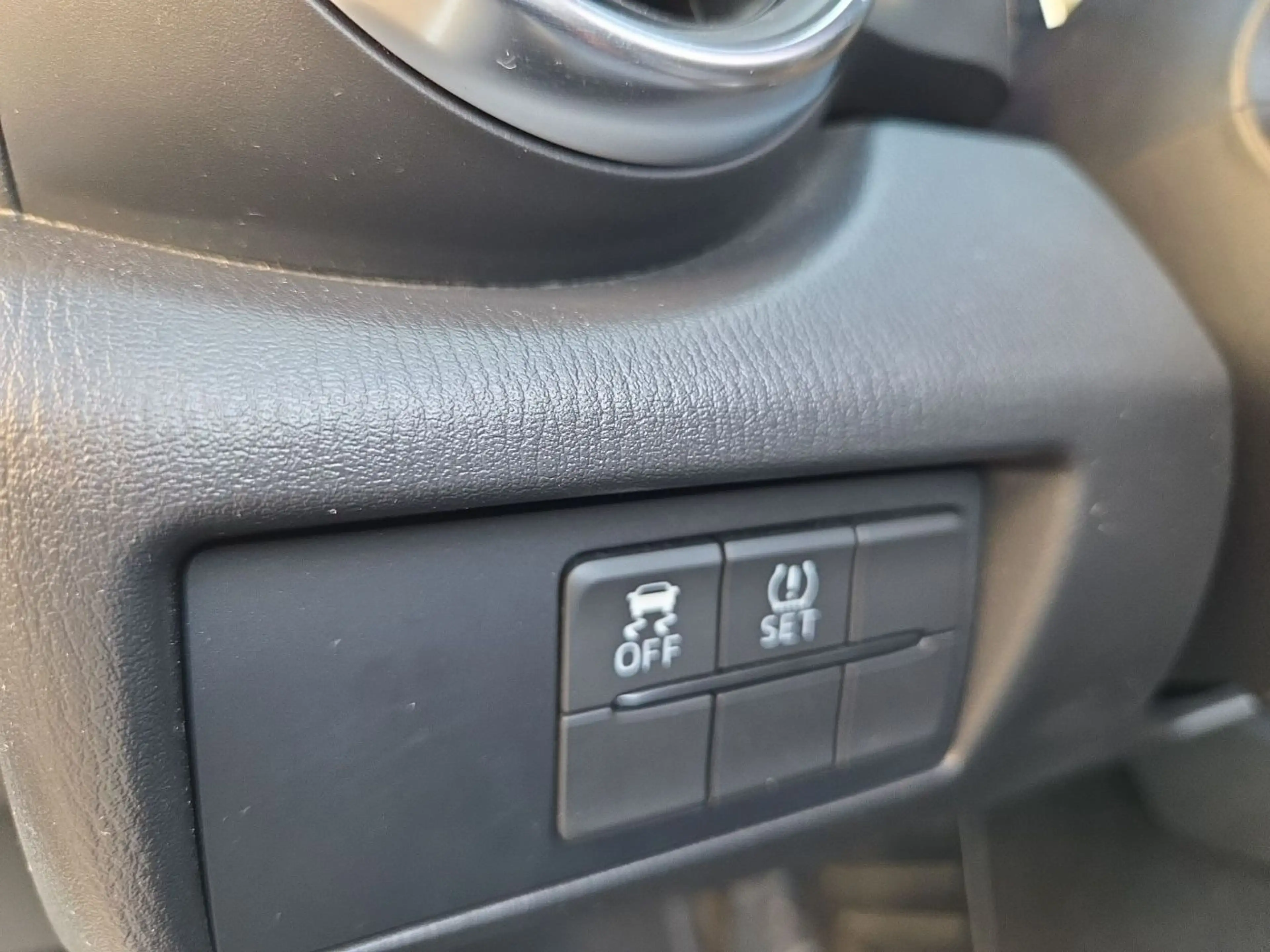 Fiat 124 Spider LUSSO PREMIUM+SICHT NUR 30tKM! LED+NAVI+KAMERA+SIT — photo 14