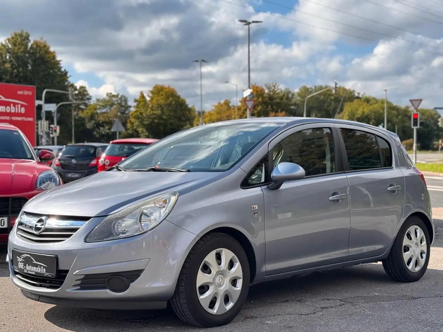 Opel Corsa D 1.2 Edition "111 Jahre"/TÜV neu/1.Hand Argent - 2