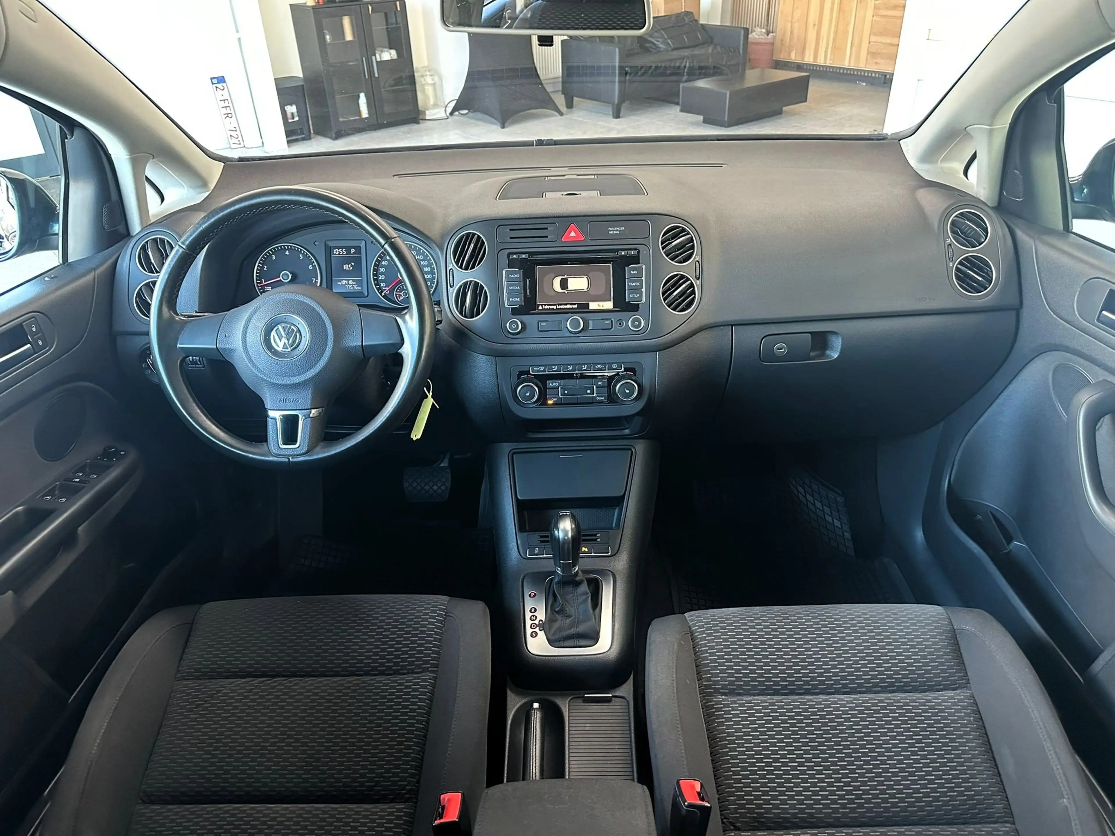 Volkswagen Golf Plus 🟩1.4 ESSENCE 122CV - AUTOMATIQUE - GPS - HIGHLINE - CRUISE - SIÈGES CHAUFFANTS — photo 6