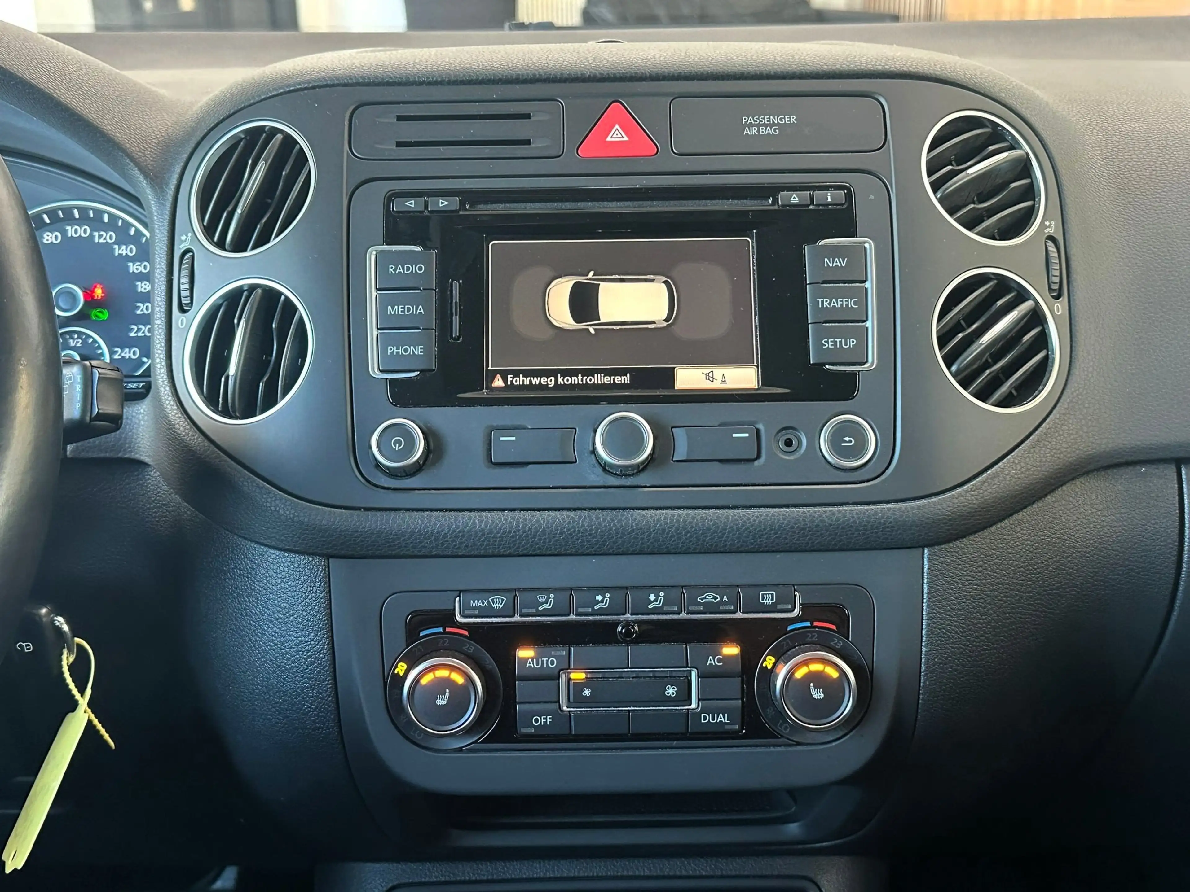 Volkswagen Golf Plus 🟩1.4 ESSENCE 122CV - AUTOMATIQUE - GPS - HIGHLINE - CRUISE - SIÈGES CHAUFFANTS — photo 11