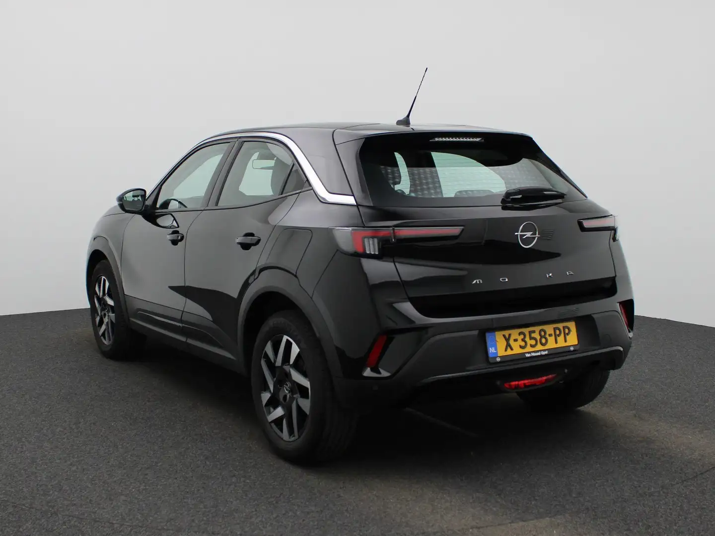 Opel Mokka 1.2 Turbo Edition | Navigatie | Camera | Climate c Schwarz - 2