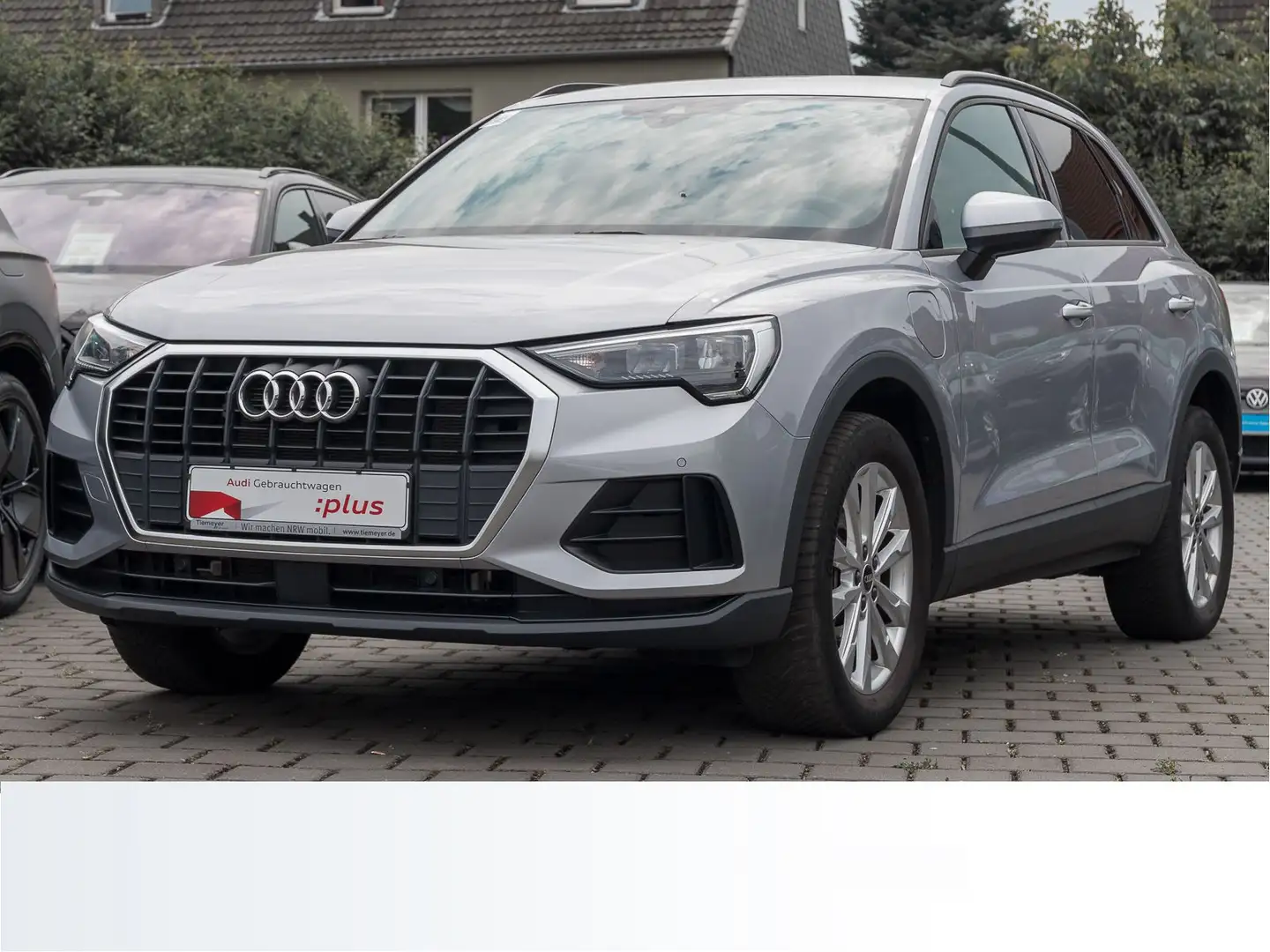 Audi Q3 45 TFSI e S-LINE INT. KAMERA NAVI ALLWETTER Silber - 2