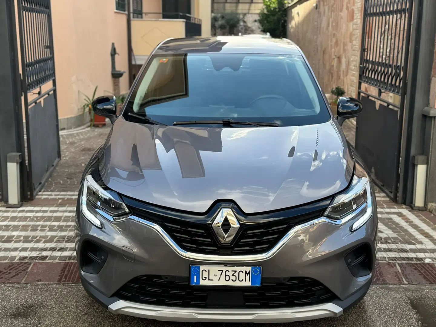 Renault Captur Renault Captur TCe 90 CV Techno Gris - 2