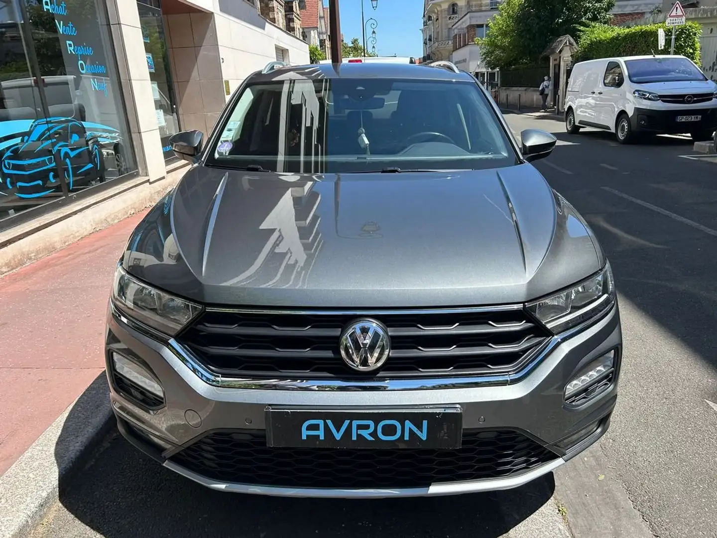 Volkswagen T-Roc 1.0 TSI 115 Gris - 2