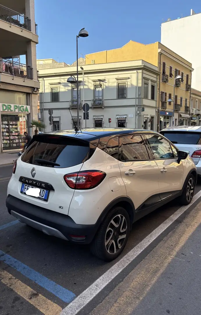 Renault Captur 1.5 dci Hypnotic (magnetik) 90cv edc - 2