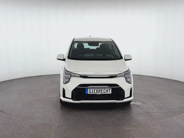Kia Picanto view 2