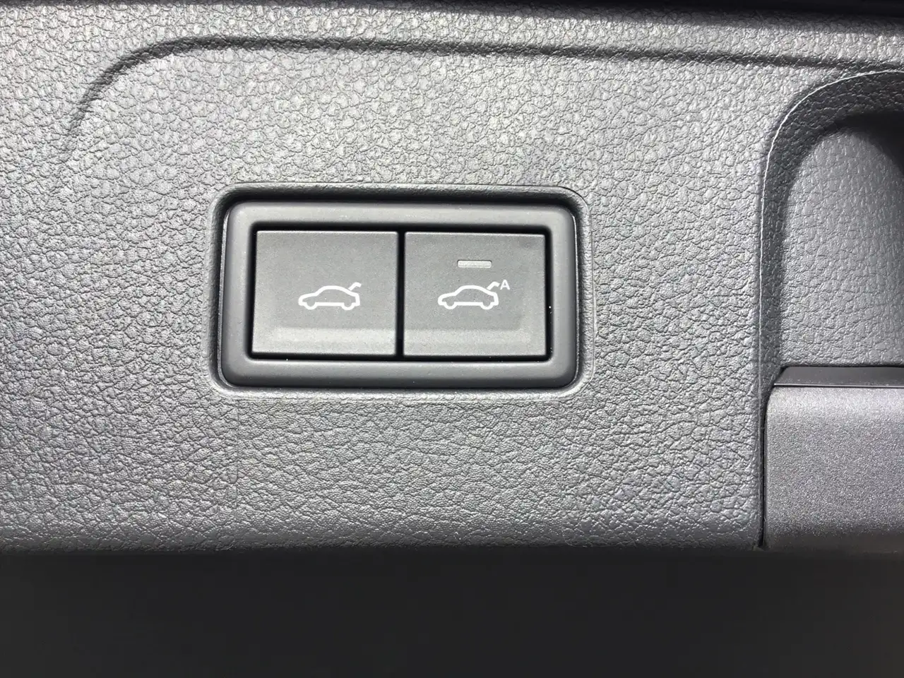 Volkswagen Passat Business 2.0 TDI DSG *AHK*EASY OPEN*COCKPIT PRO*K, миниатюра 18