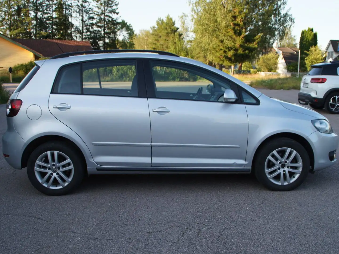 Volkswagen Golf Plus Golf Plus 1.6 TDI DPF Style Argintiu - 1