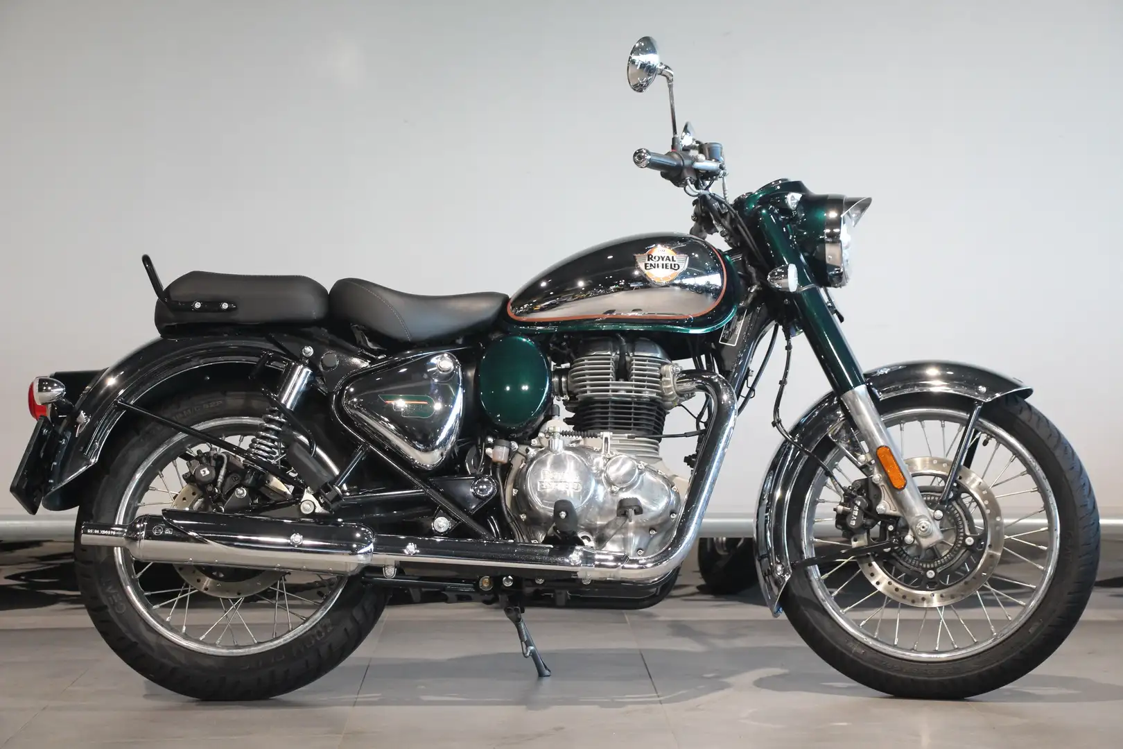 Royal Enfield Classic 350 Groen - 1